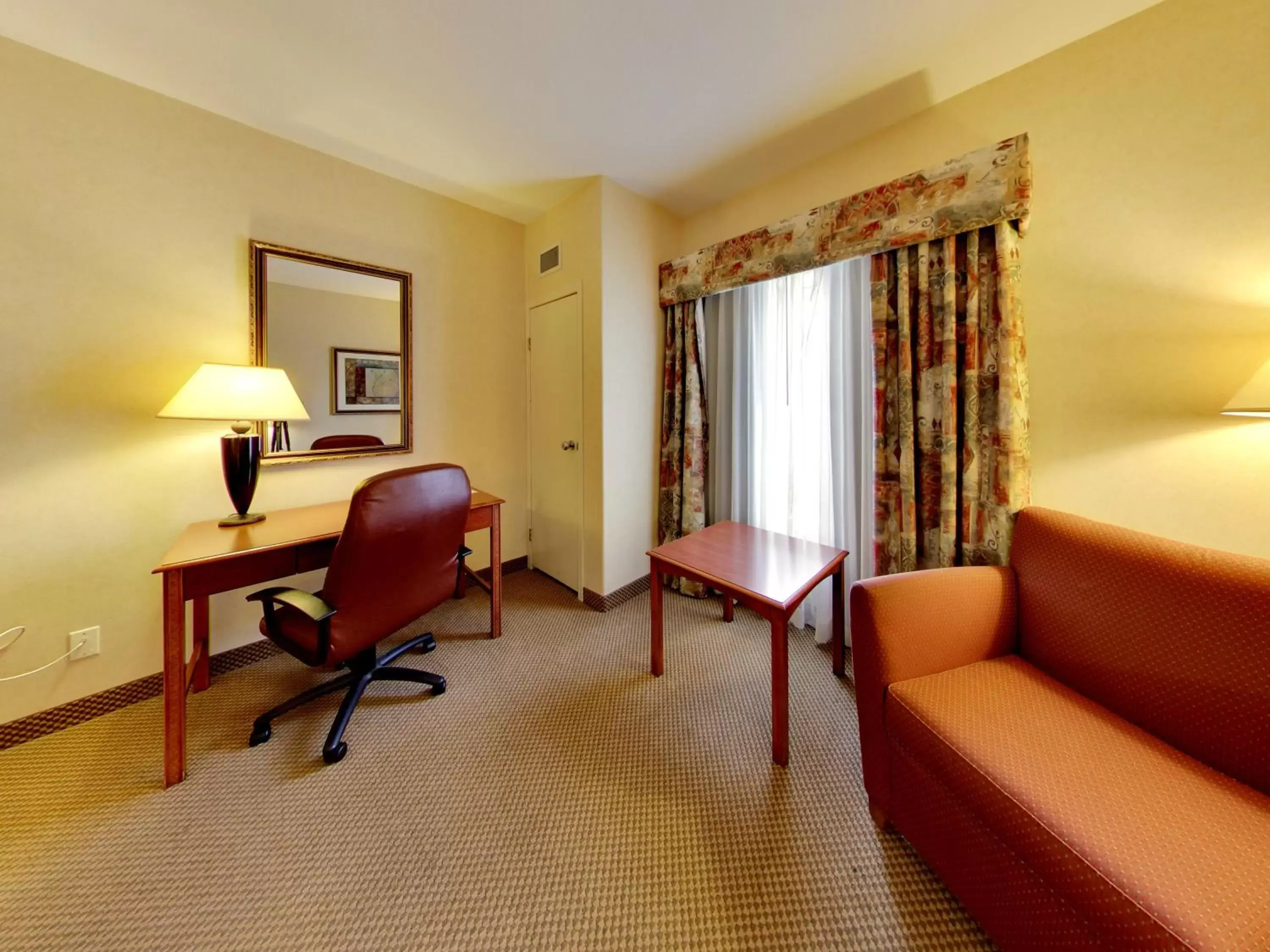 Photo of the whole room, Seating Area in Holiday Inn Express Hotel & Suites - Edmonton International Airport, an IHG Hotel