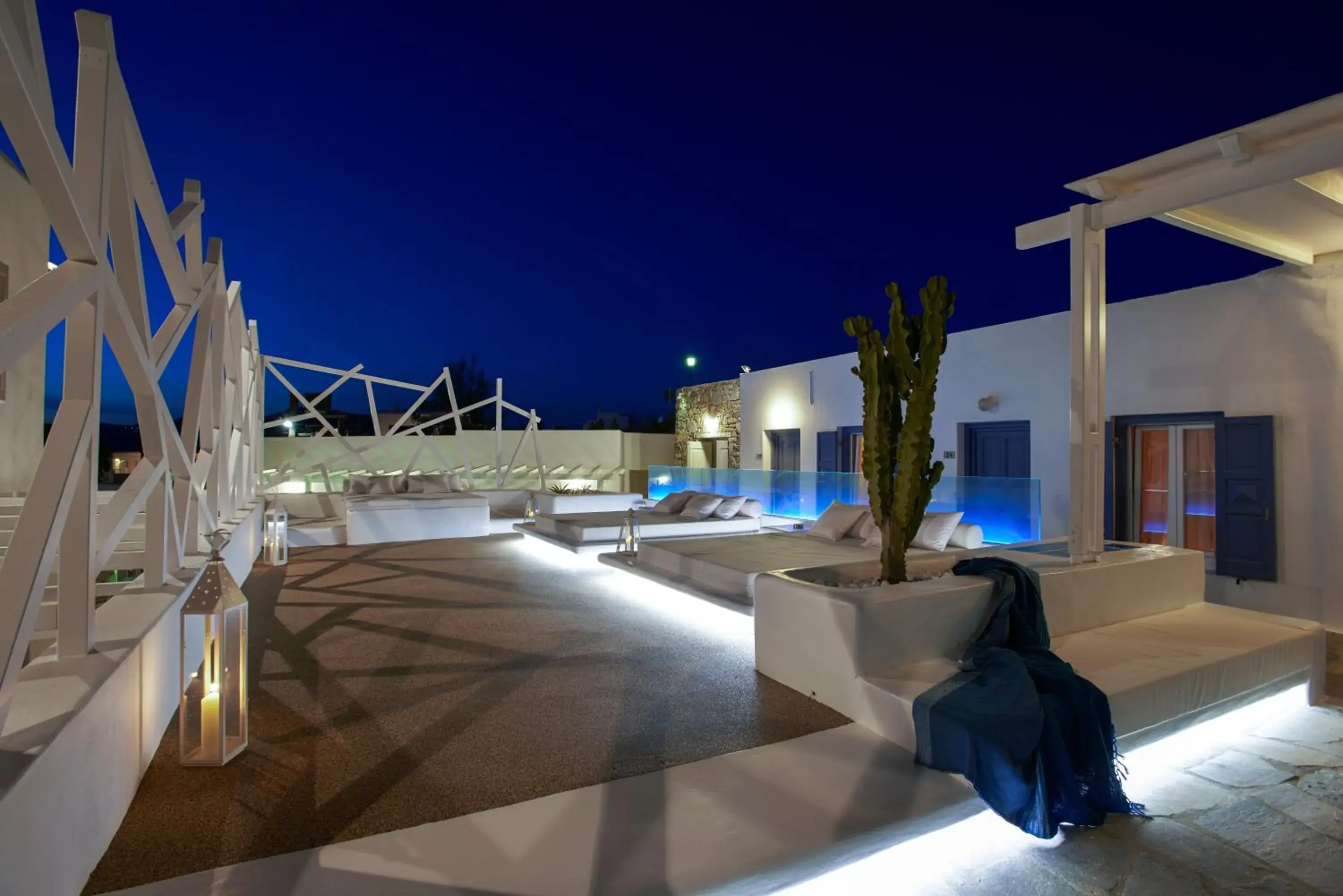 Balcony/Terrace, Swimming Pool in Damianos Mykonos Hotel