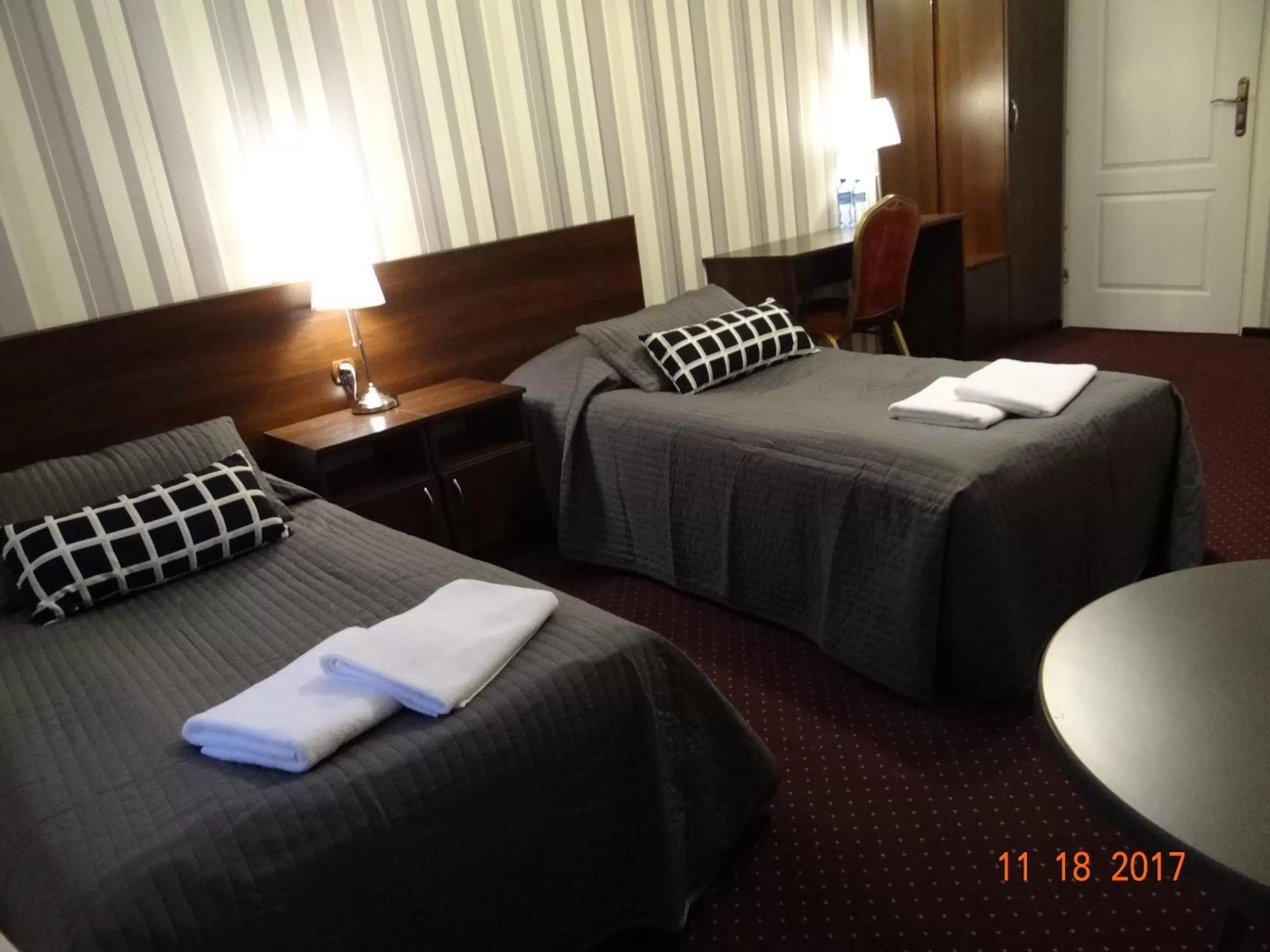 Photo of the whole room, Bed in "Arkadia"