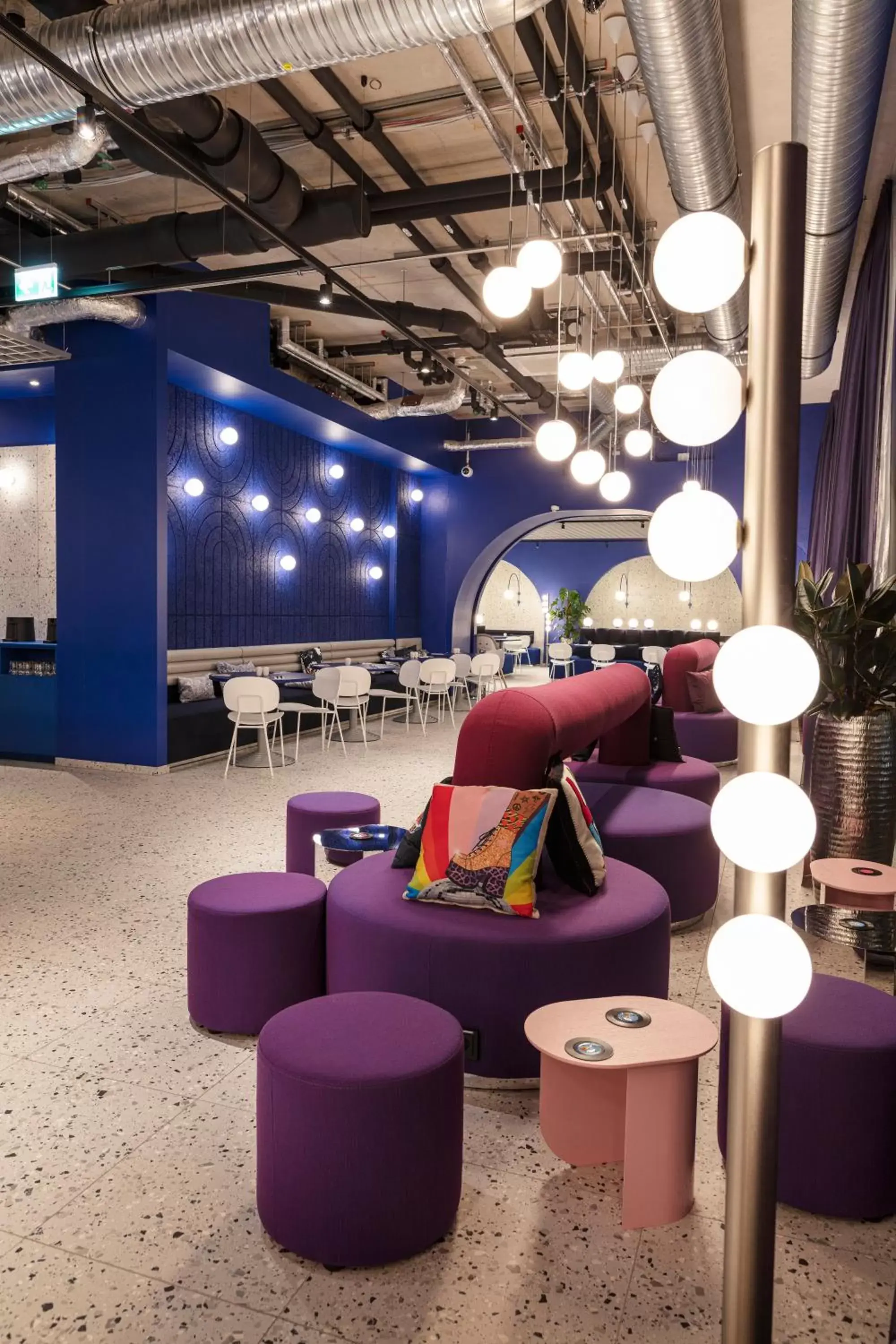 Lounge or bar in ibis Styles Muenchen Perlach Lounge or bar in ibis Styles Muenchen Perlach