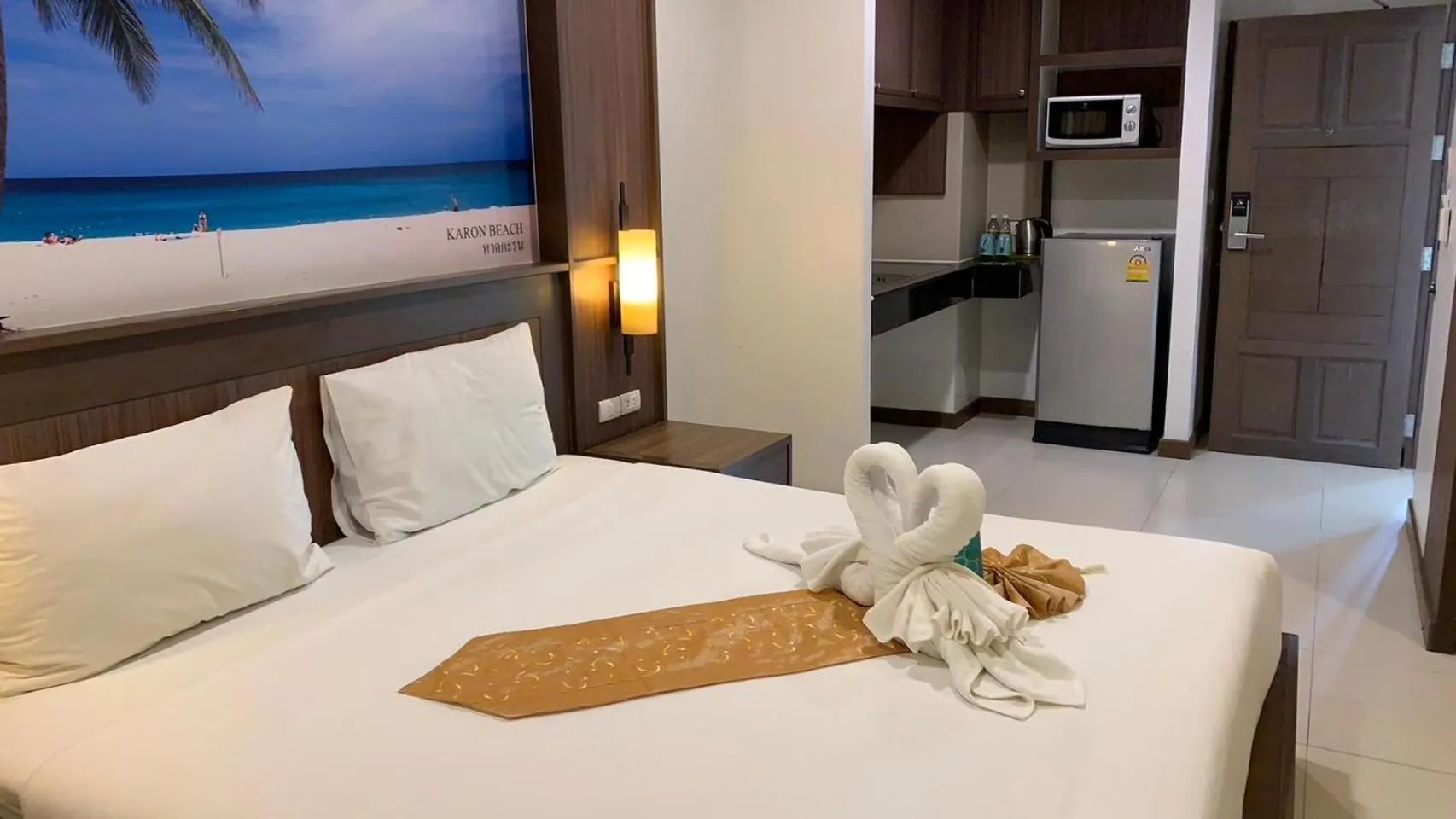 Bed in Ratana Hill Patong