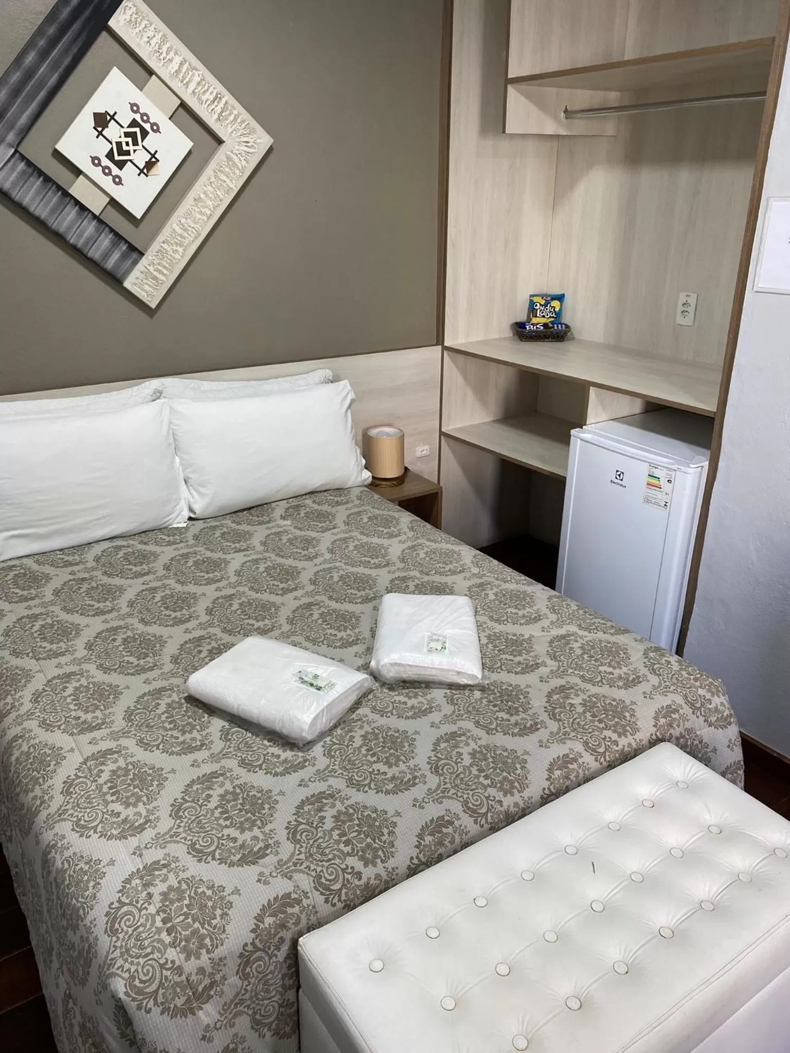 Bathroom, Bed in Hotel Westphal