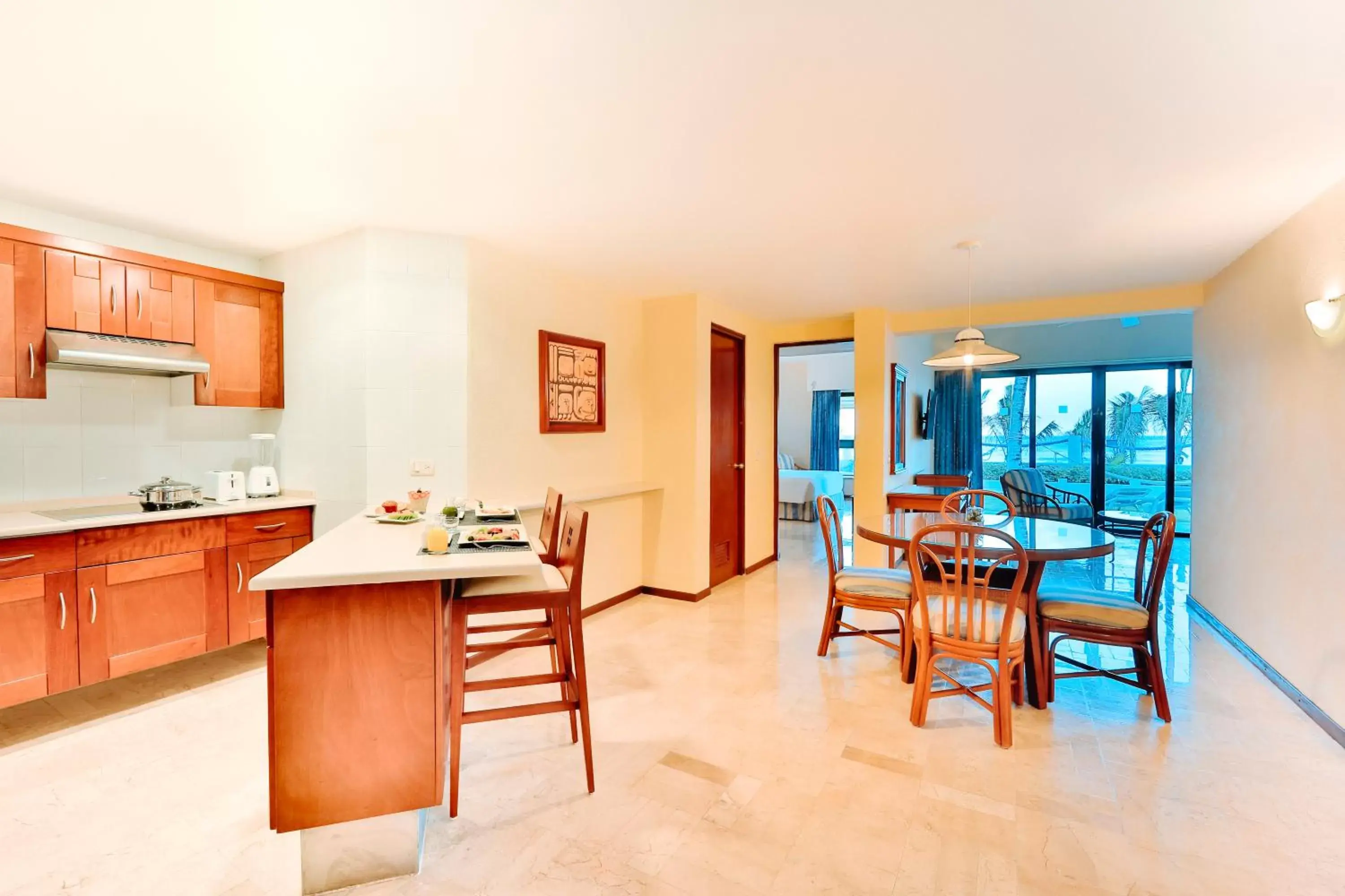 Kitchen or kitchenette, Kitchen/Kitchenette in Occidental Tucancún - All Inclusive