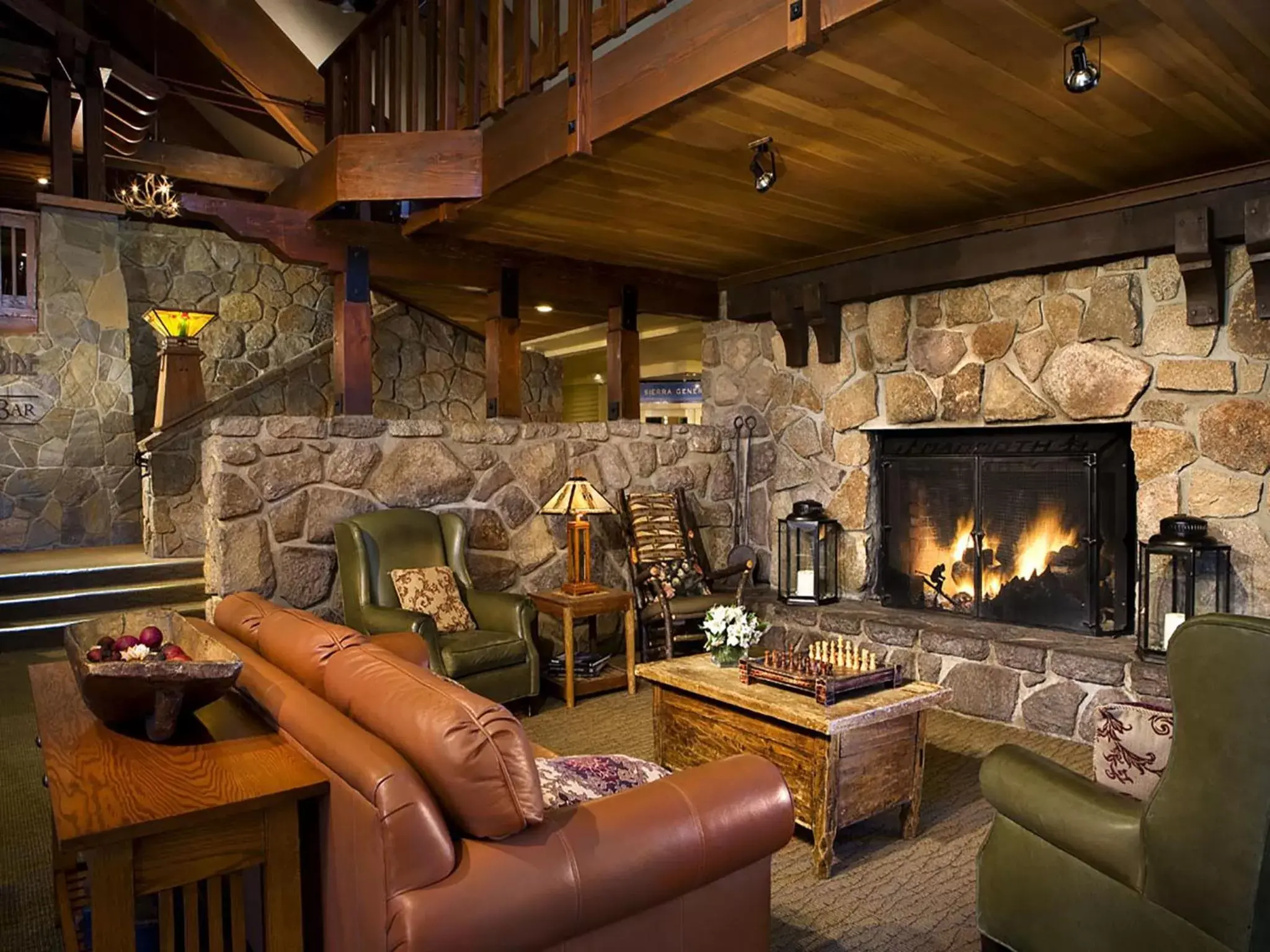 Lobby or reception, Seating Area in Mammoth Mountain Inn
