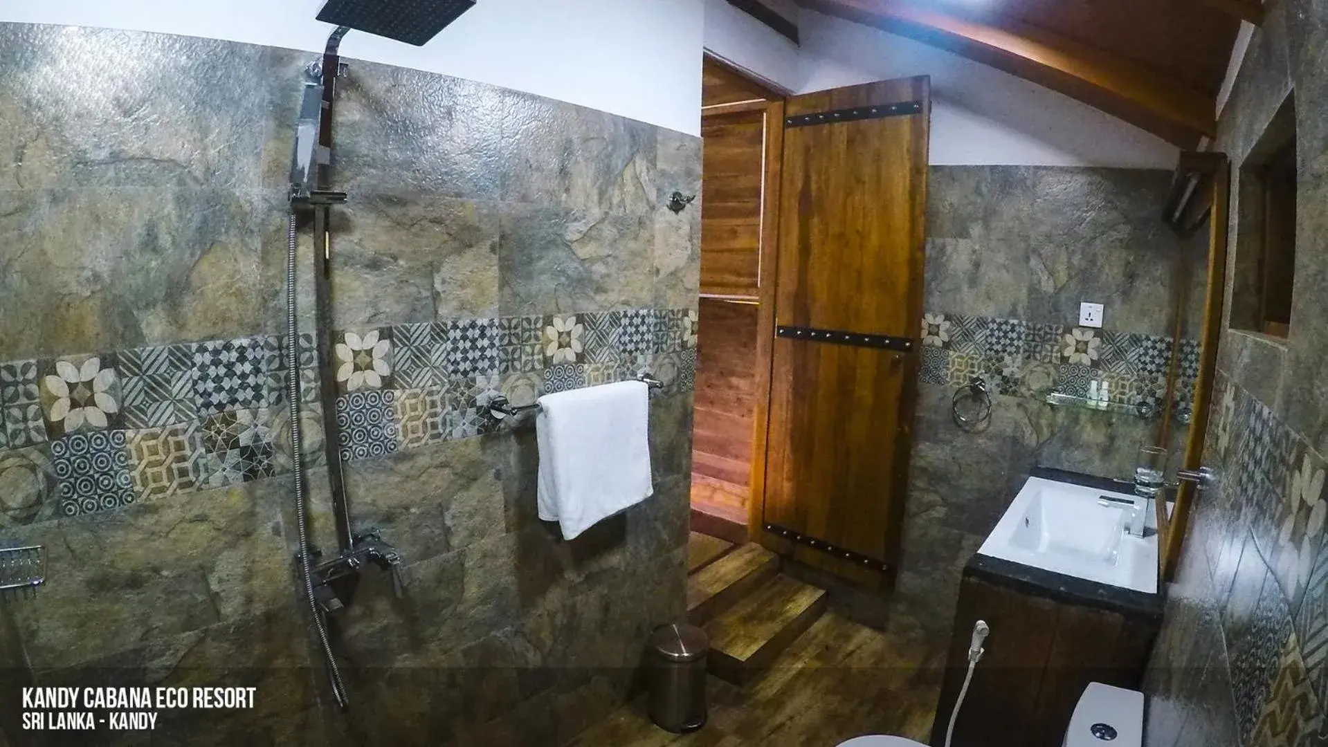 Bathroom in Kandy Cabana