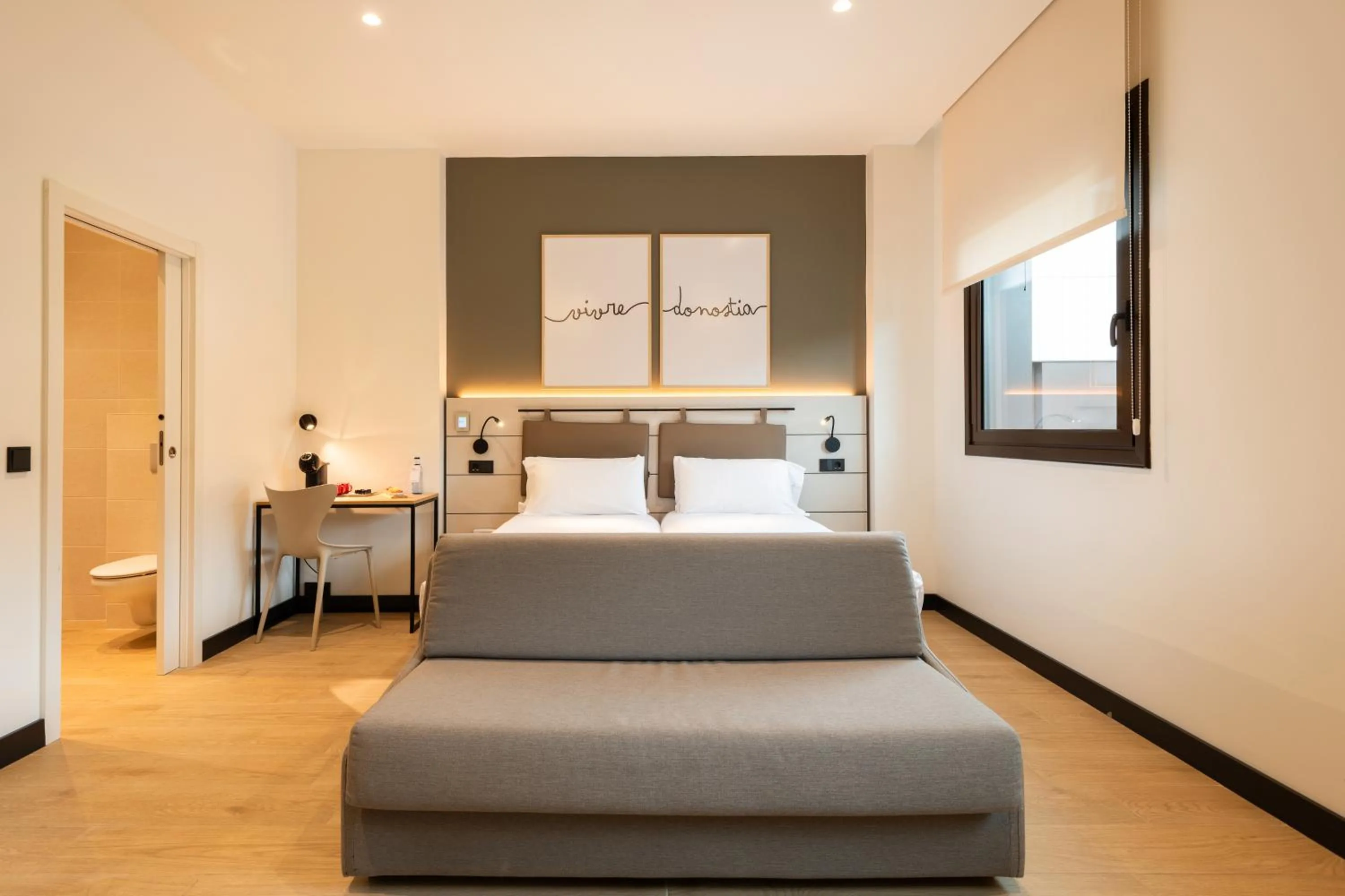 Bed in Hotel Bed4U San Sebasti