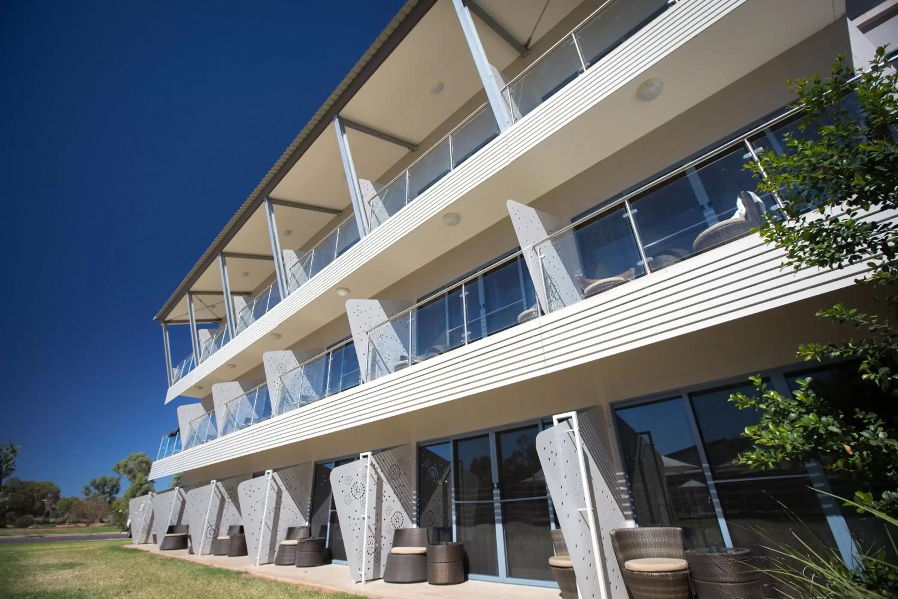 Bedroom, Property Building in Crowne Plaza Alice Springs Lasseters, an IHG Hotel