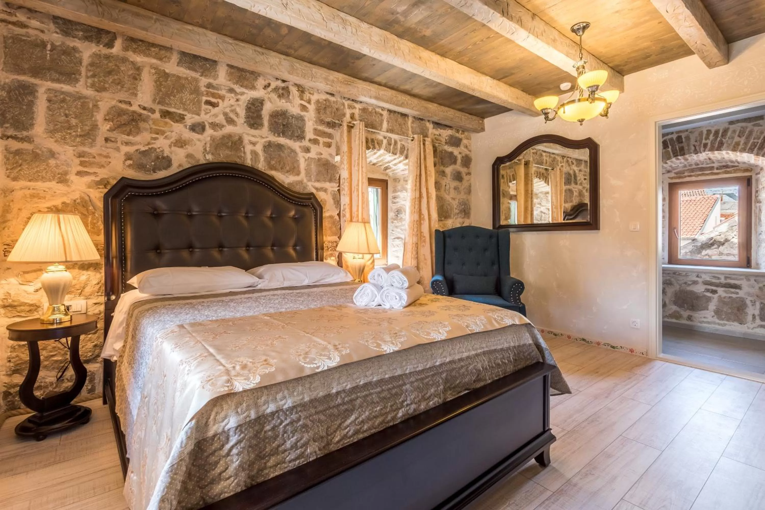 Bed in Heritage Palace Varos - MAG Quaint & Elegant Boutique Hotels