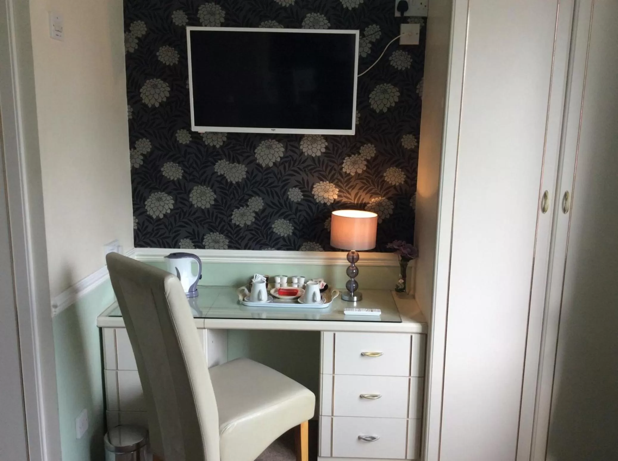 Alma Lodge Guest House