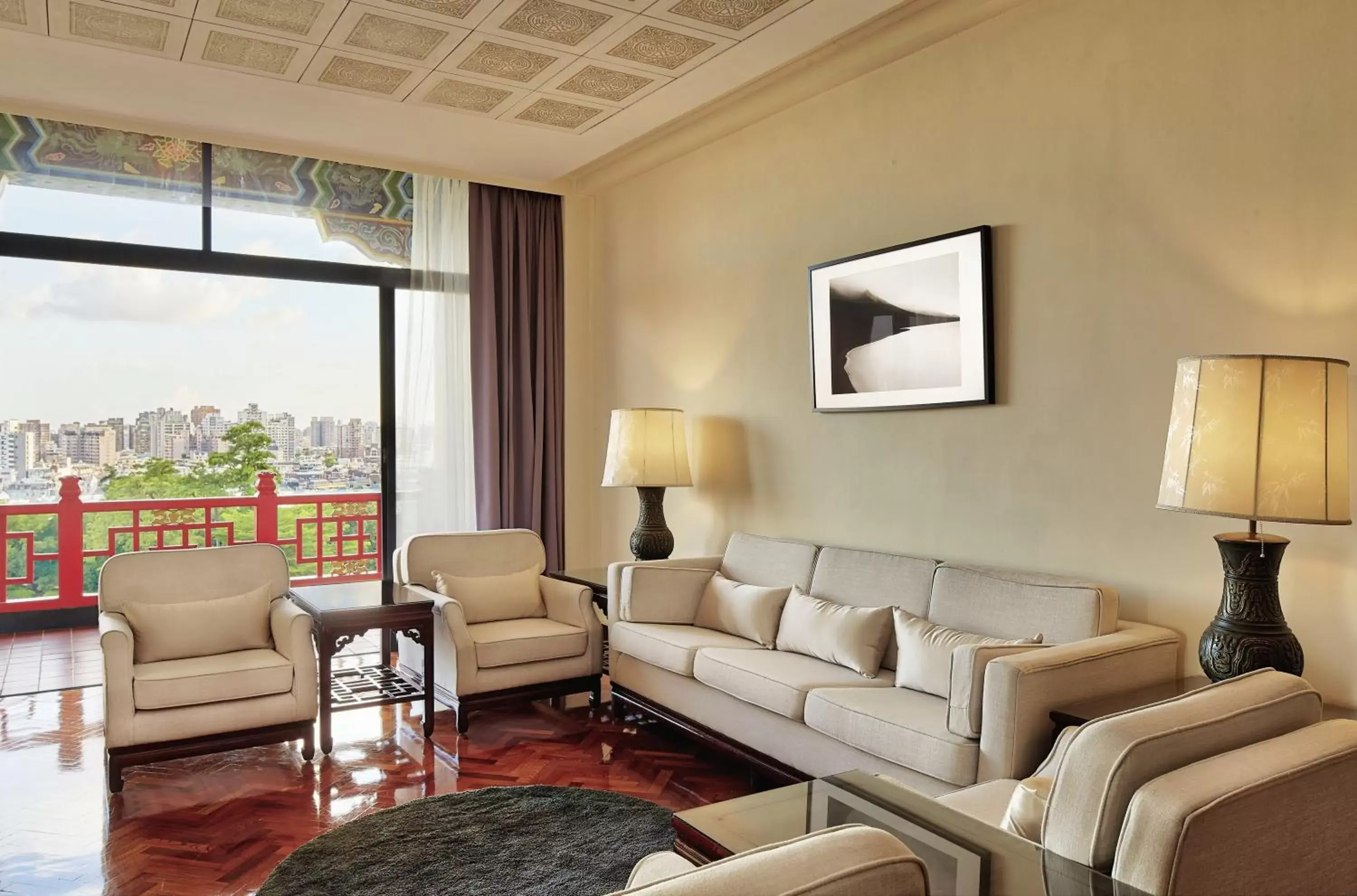 Living room in The Grand Hotel Kaohsiung Living room in The Grand Hotel Kaohsiung