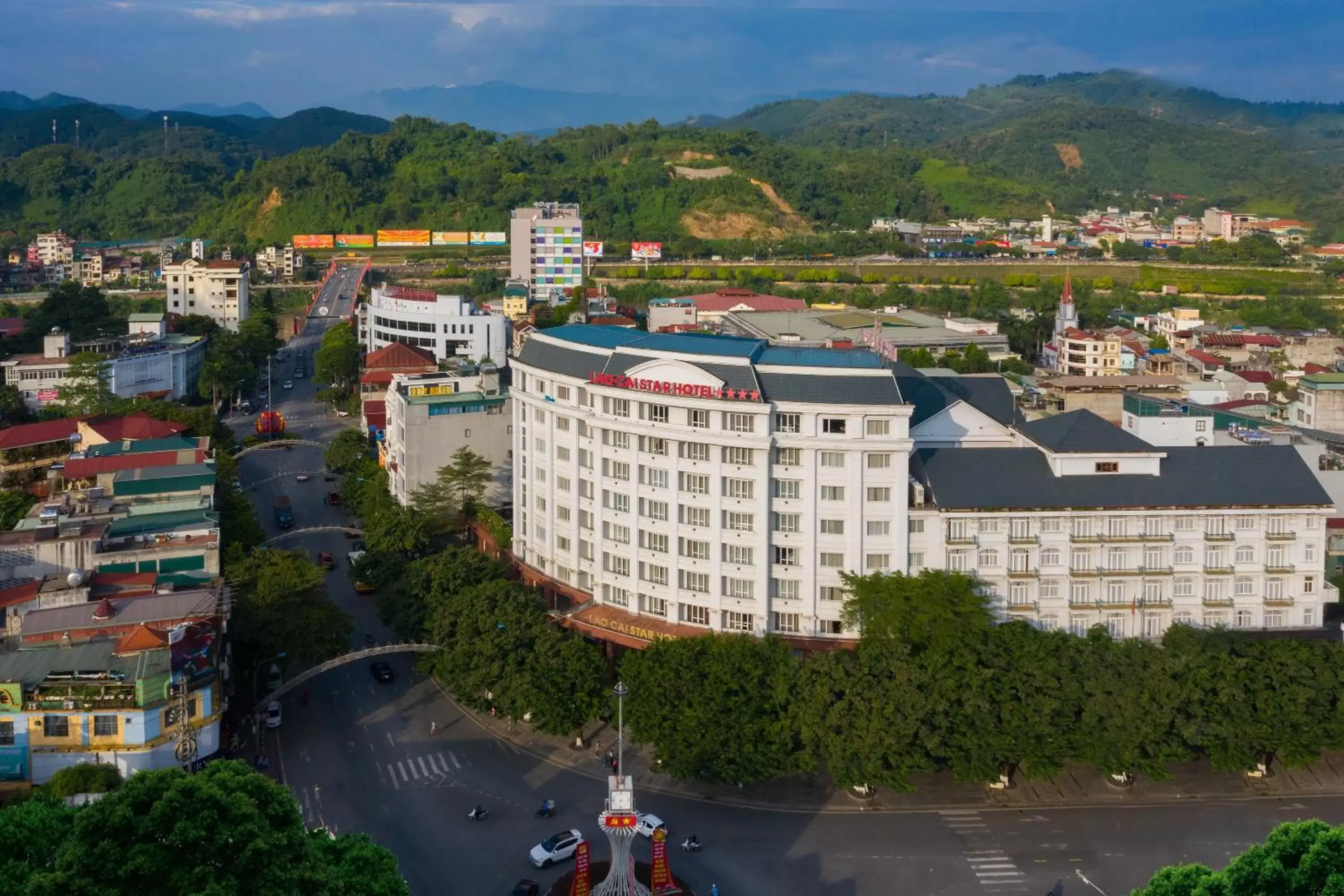 Street view, Bird's-eye View in Lao Cai Star Hotel