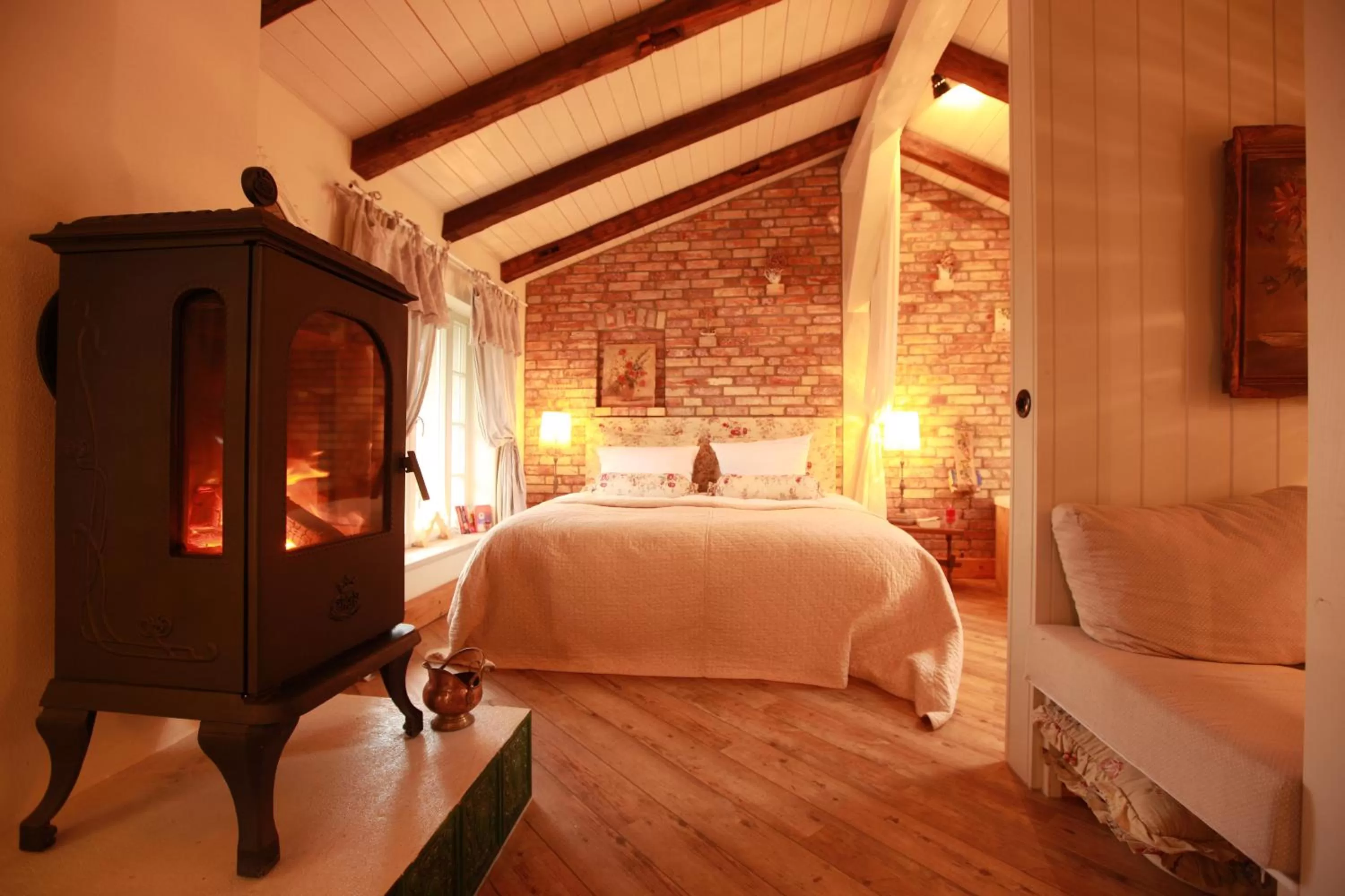 Bedroom, Bed in Weißt Du noch - Gästehäuser & Suiten