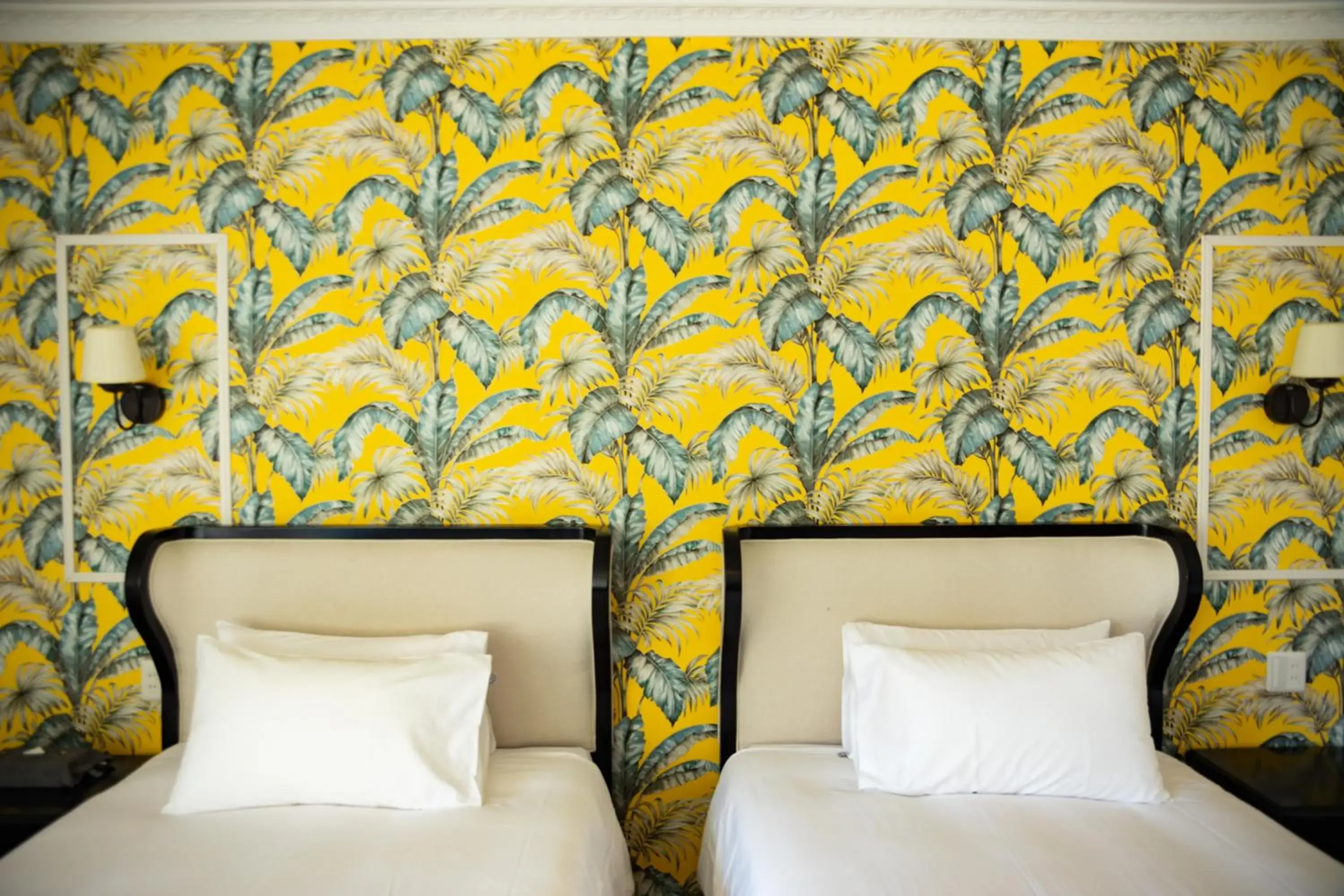 Bed in HOTEL HIMALAYA SEA Bed in HOTEL HIMALAYA SEA