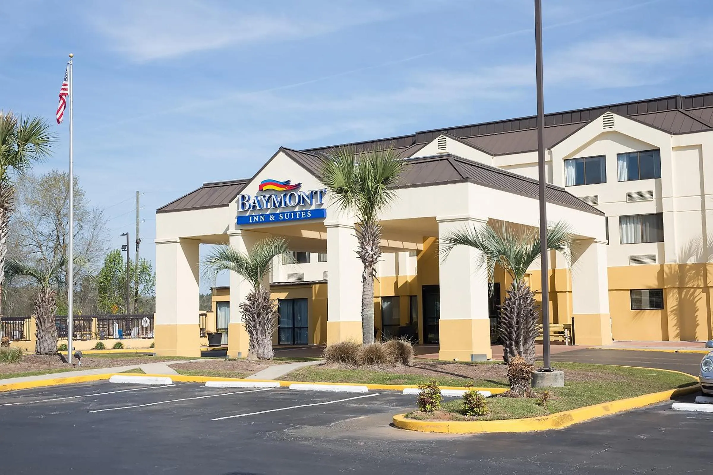 Property building in Baymont by Wyndham Saraland