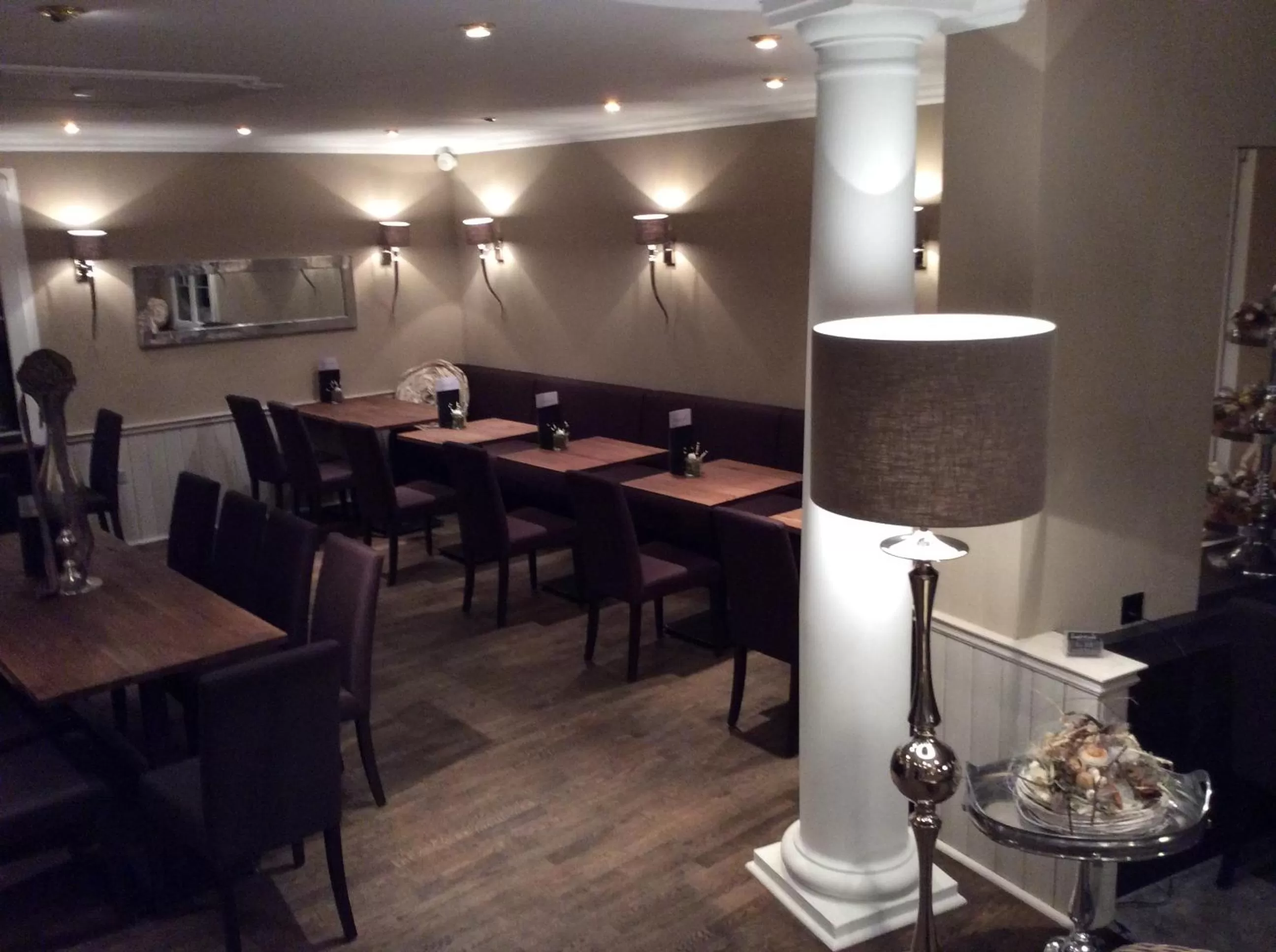 Restaurant/Places to Eat in Landcafe mit Mini Hotel