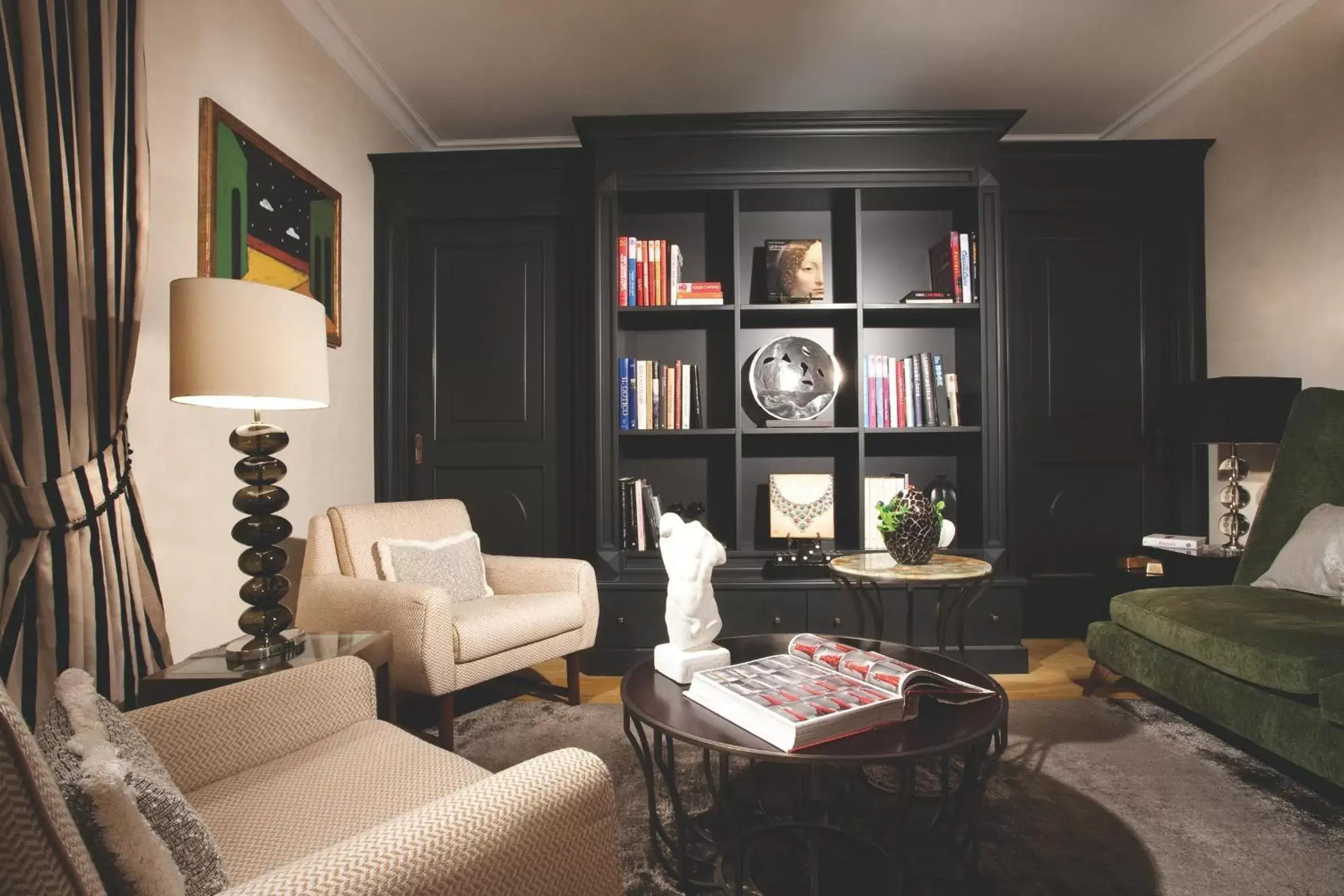 Library, Seating Area in Hotel Palazzo Manfredi – Small Luxury Hotels of the World