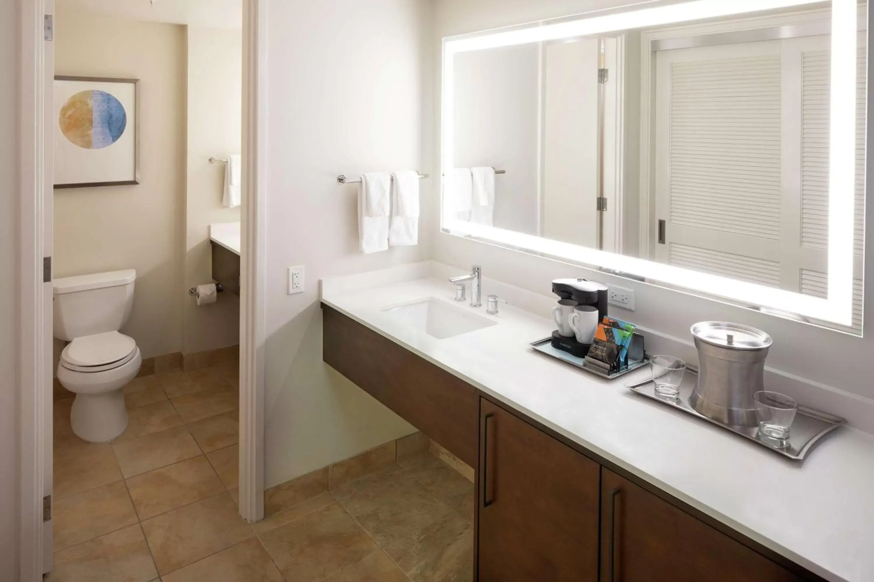 Bathroom in Hilton Hawaiian Village Waikiki Beach Resort