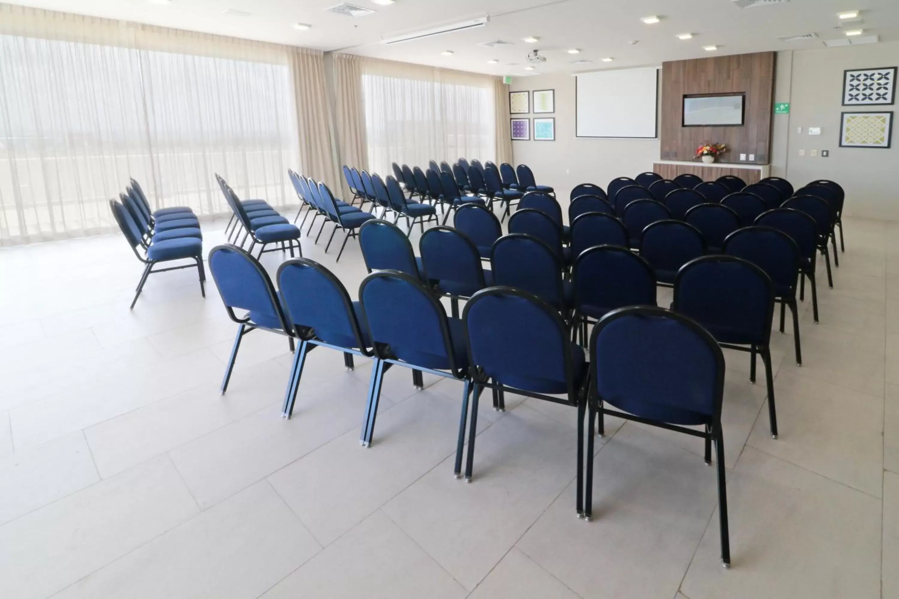 Meeting/conference room in Holiday Inn Express & Suites - Playa del Carmen, an IHG Hotel