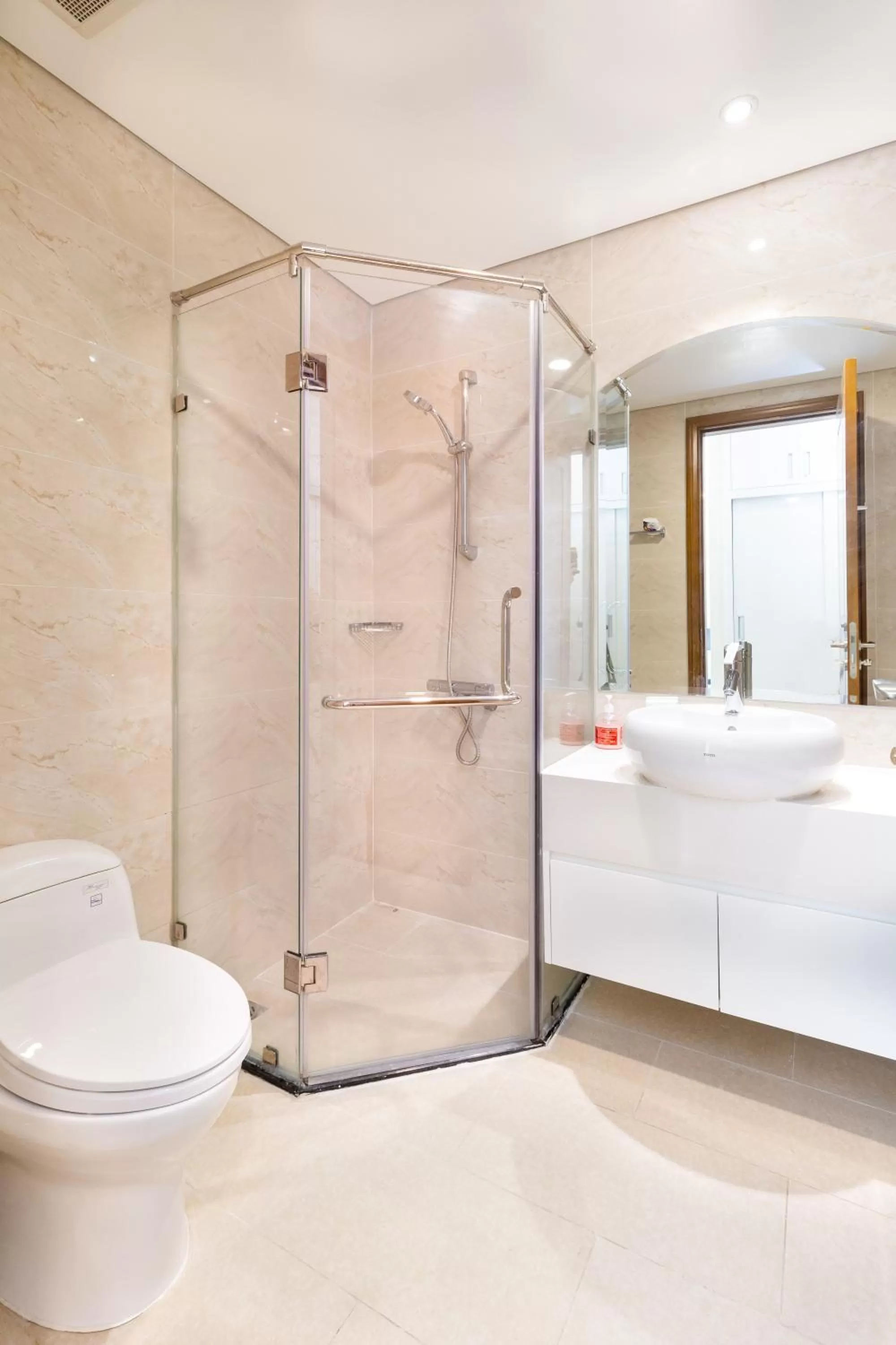 Toilet, Bathroom in Vinhomes Central Park-Nice Homes