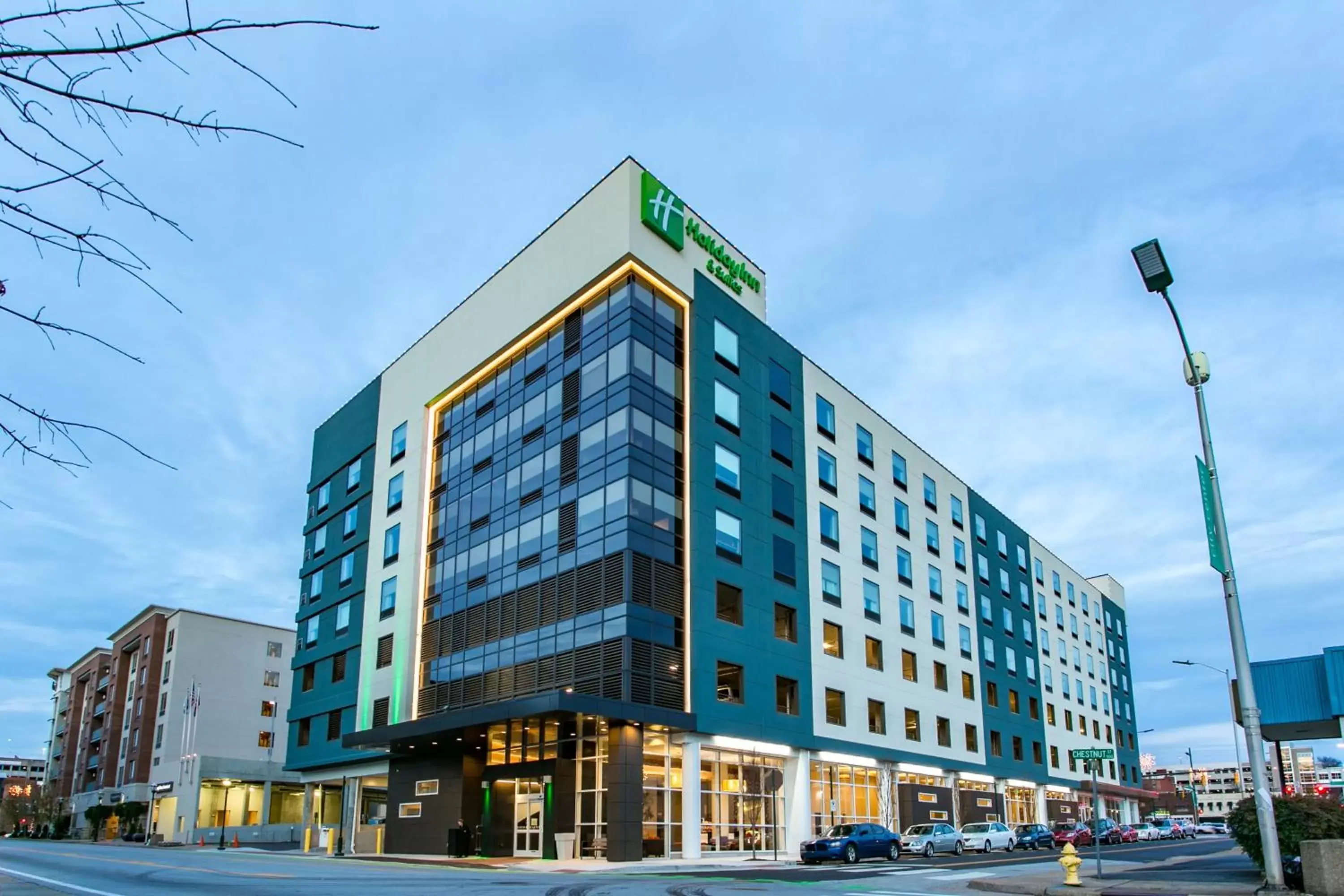 Property Building in Holiday Inn Hotel & Suites Chattanooga, an IHG Hotel