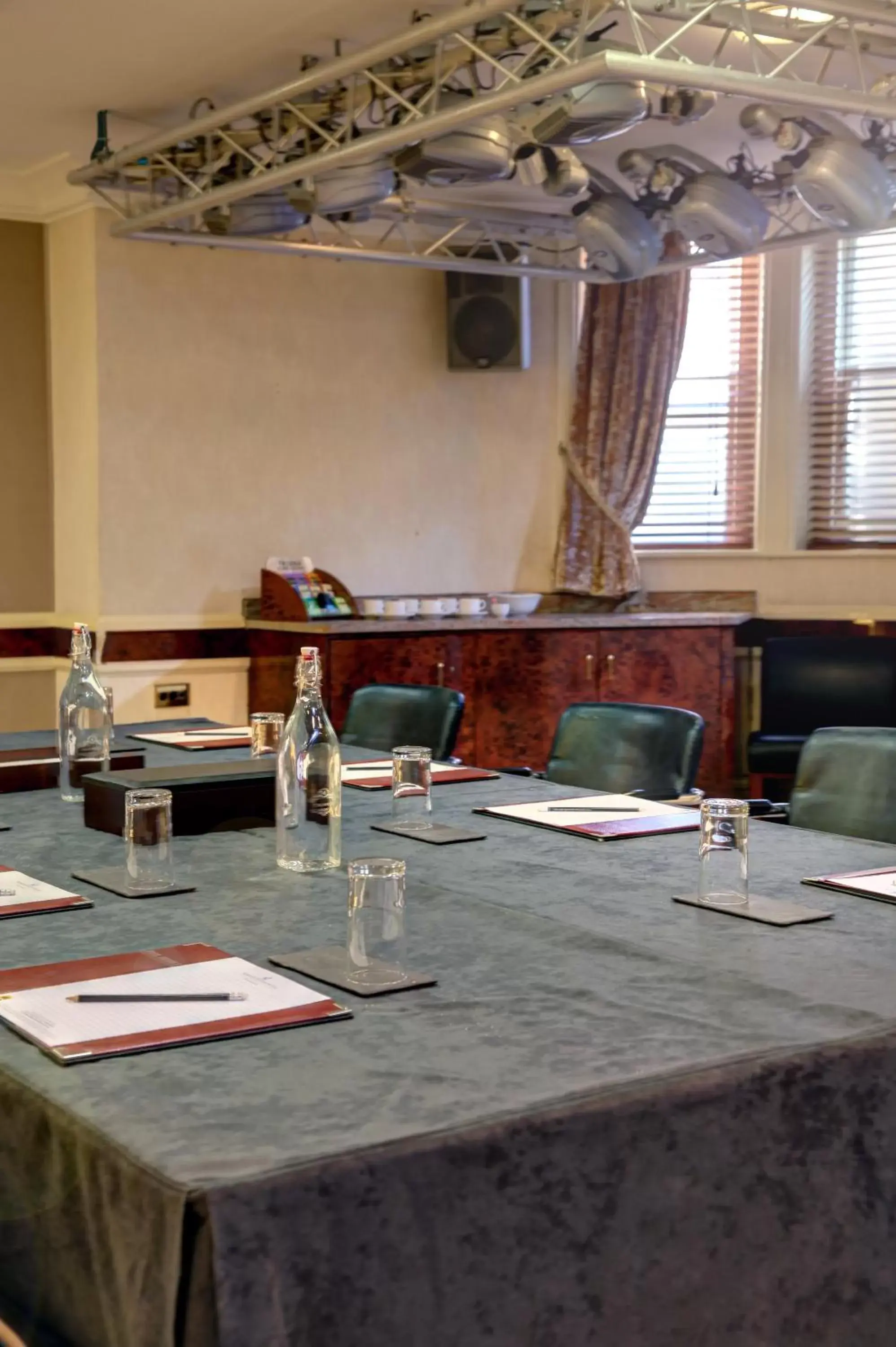 Meeting/conference room, Restaurant/Places to Eat in Norfolk Royale Hotel