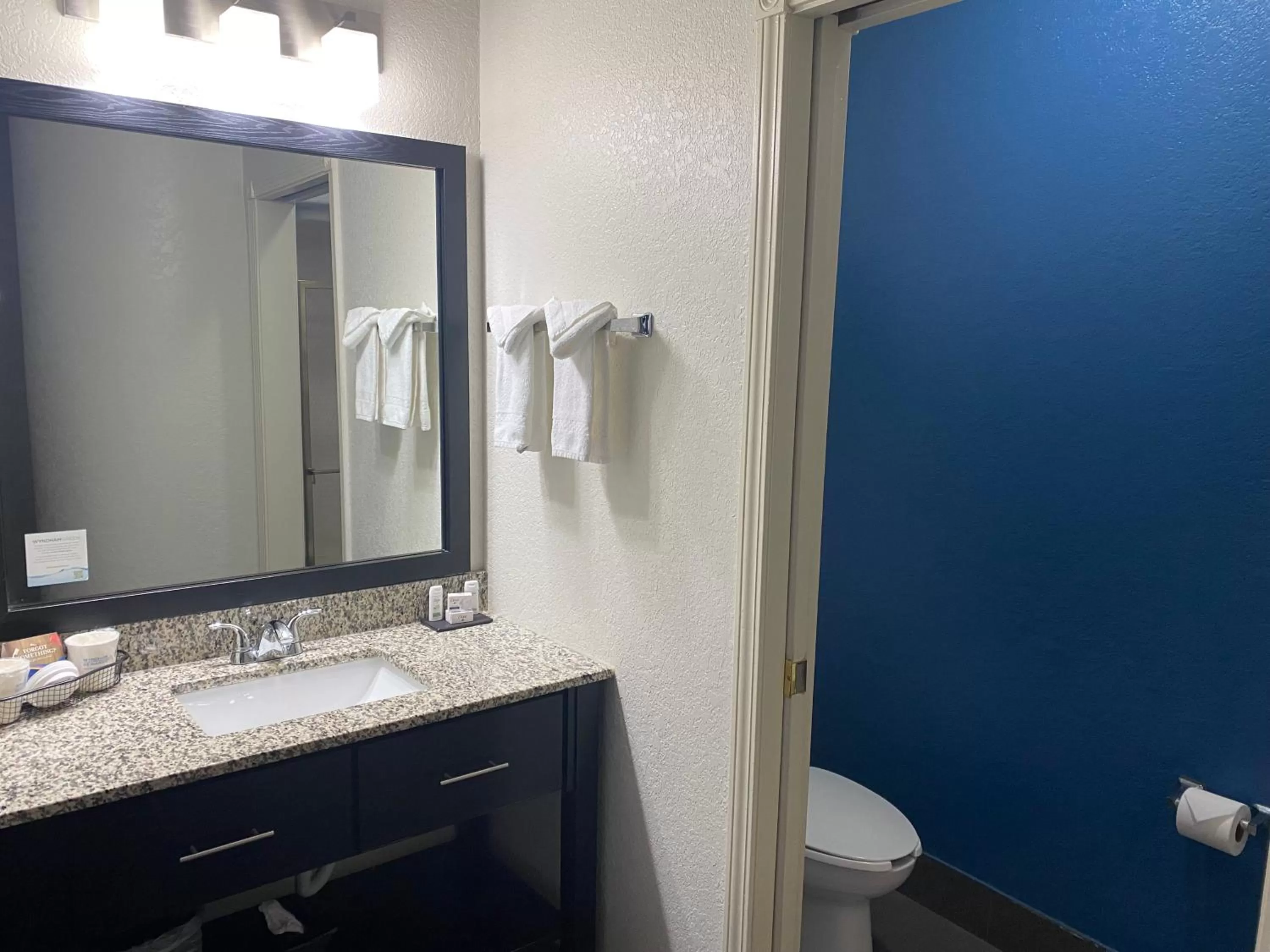 Bathroom in Baymont by Wyndham Milan