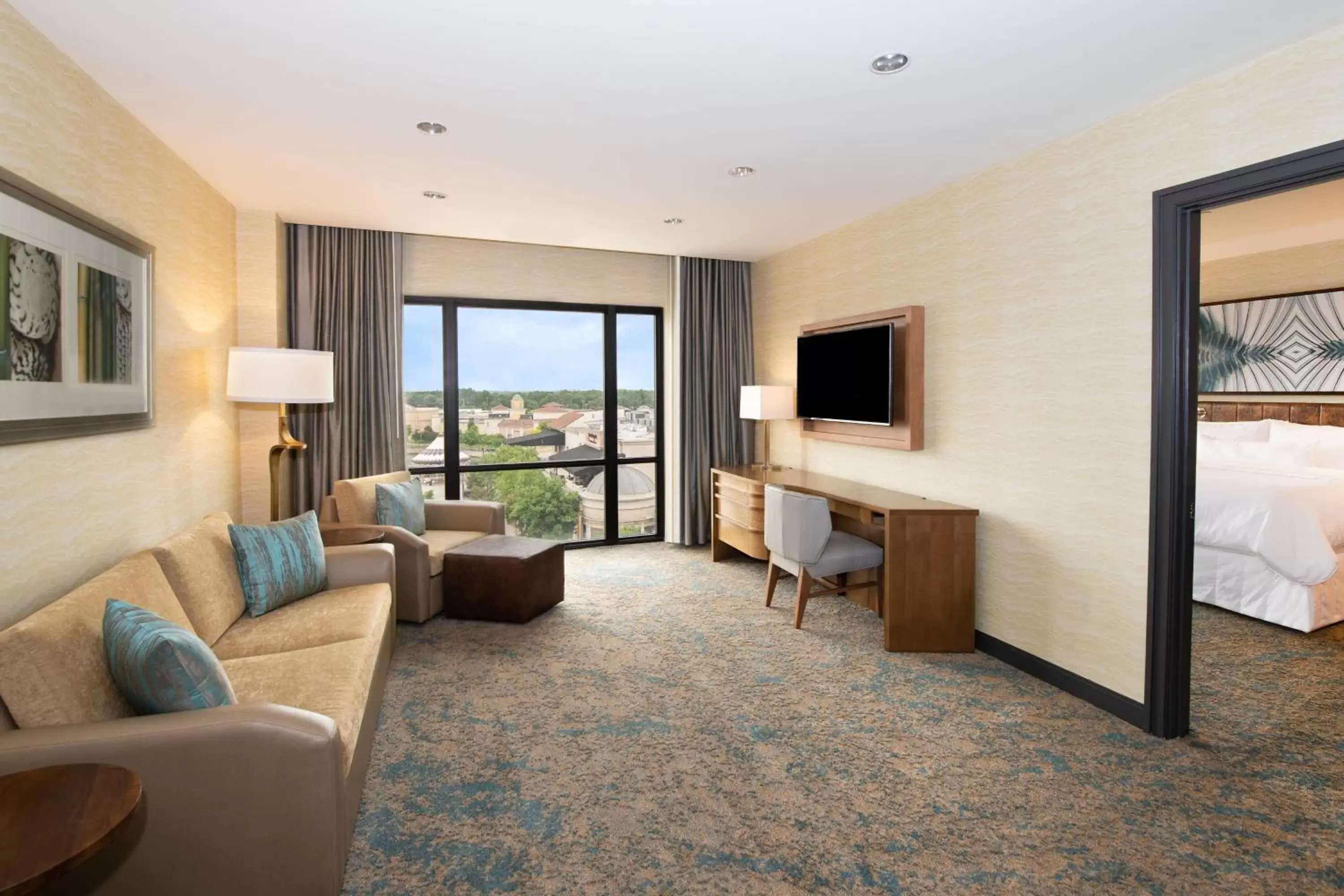 Living room, Seating Area in The Westin Huntsville