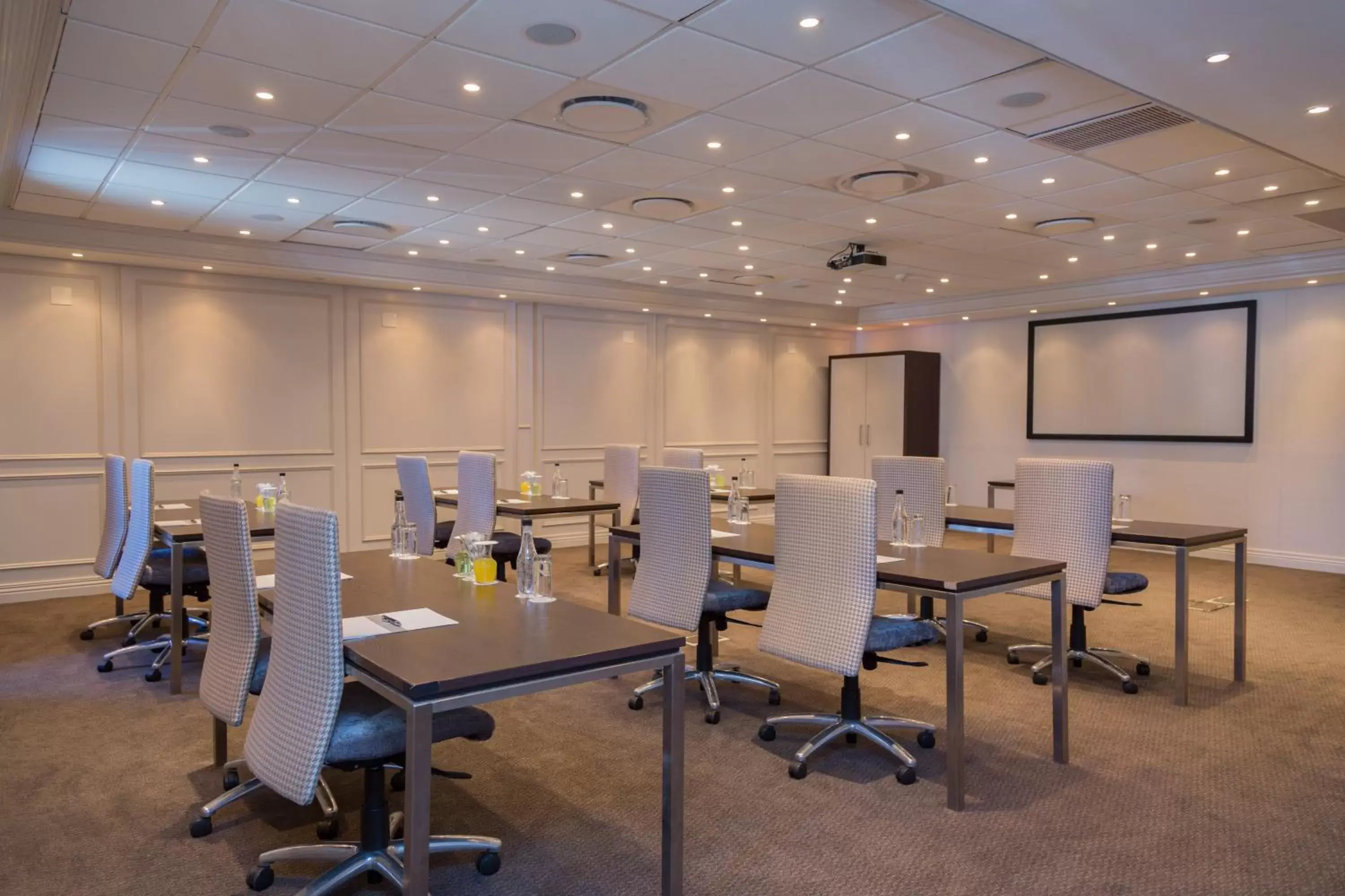Meeting/conference room in Fancourt Hotel