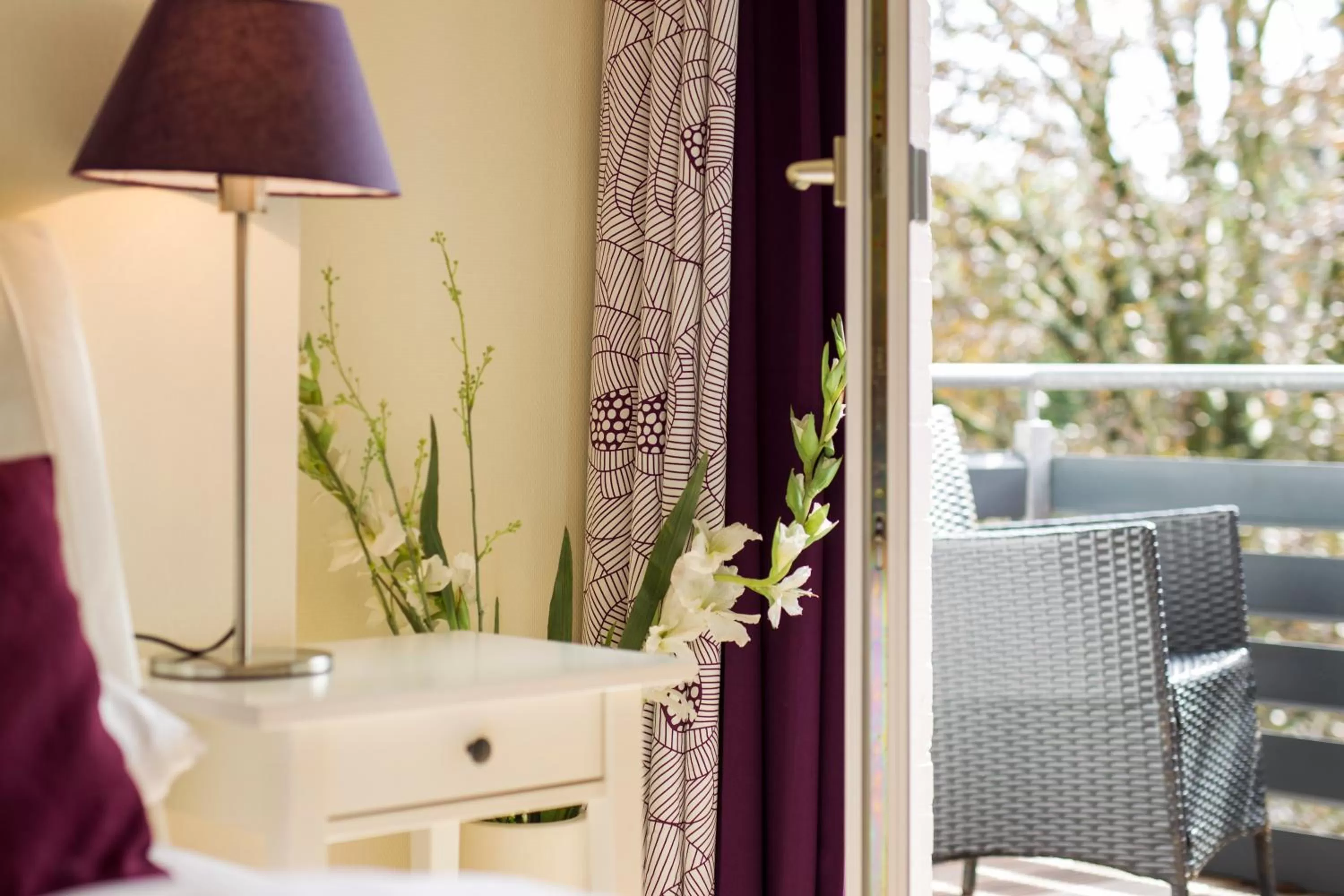 Balcony/Terrace, Bathroom in Das Frühstückshotel Sankt Peter-Ording