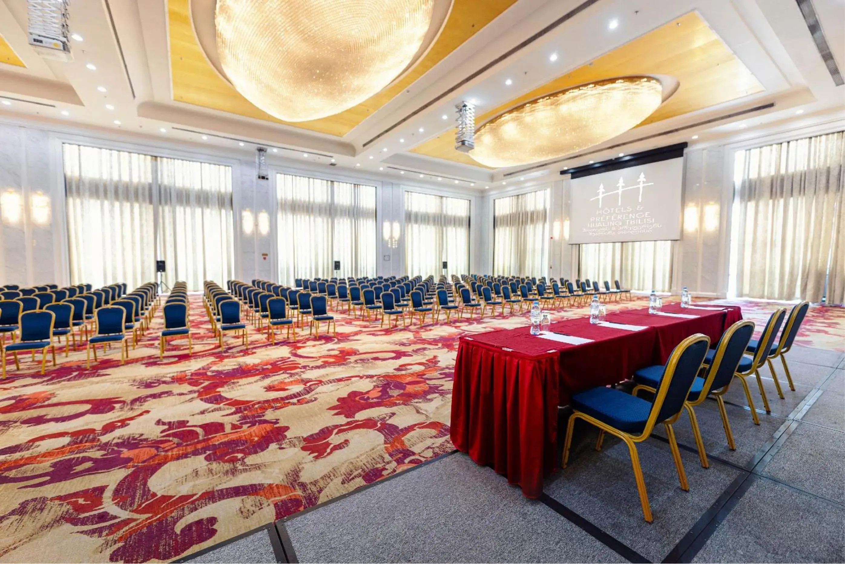 Meeting/conference room in Hotels & Preference Hualing Tbilisi