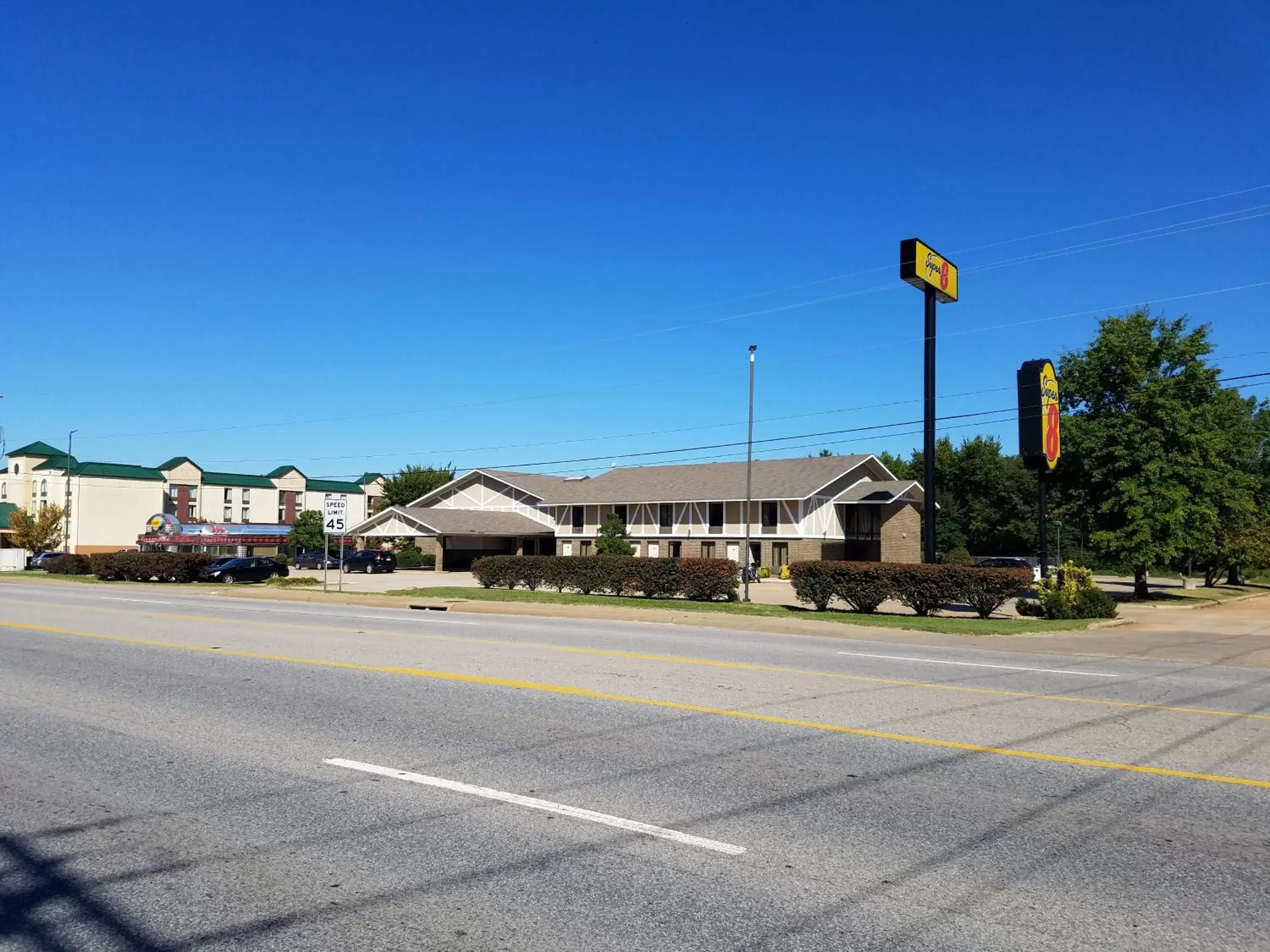 Street view, Property Building in Super 8 by Wyndham Bentonville