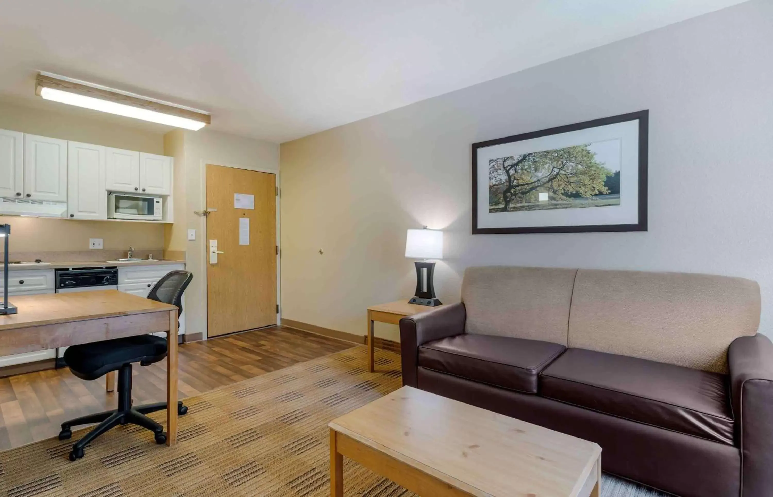 Bedroom, Seating Area in Extended Stay America Suites - Pleasanton - Chabot Dr