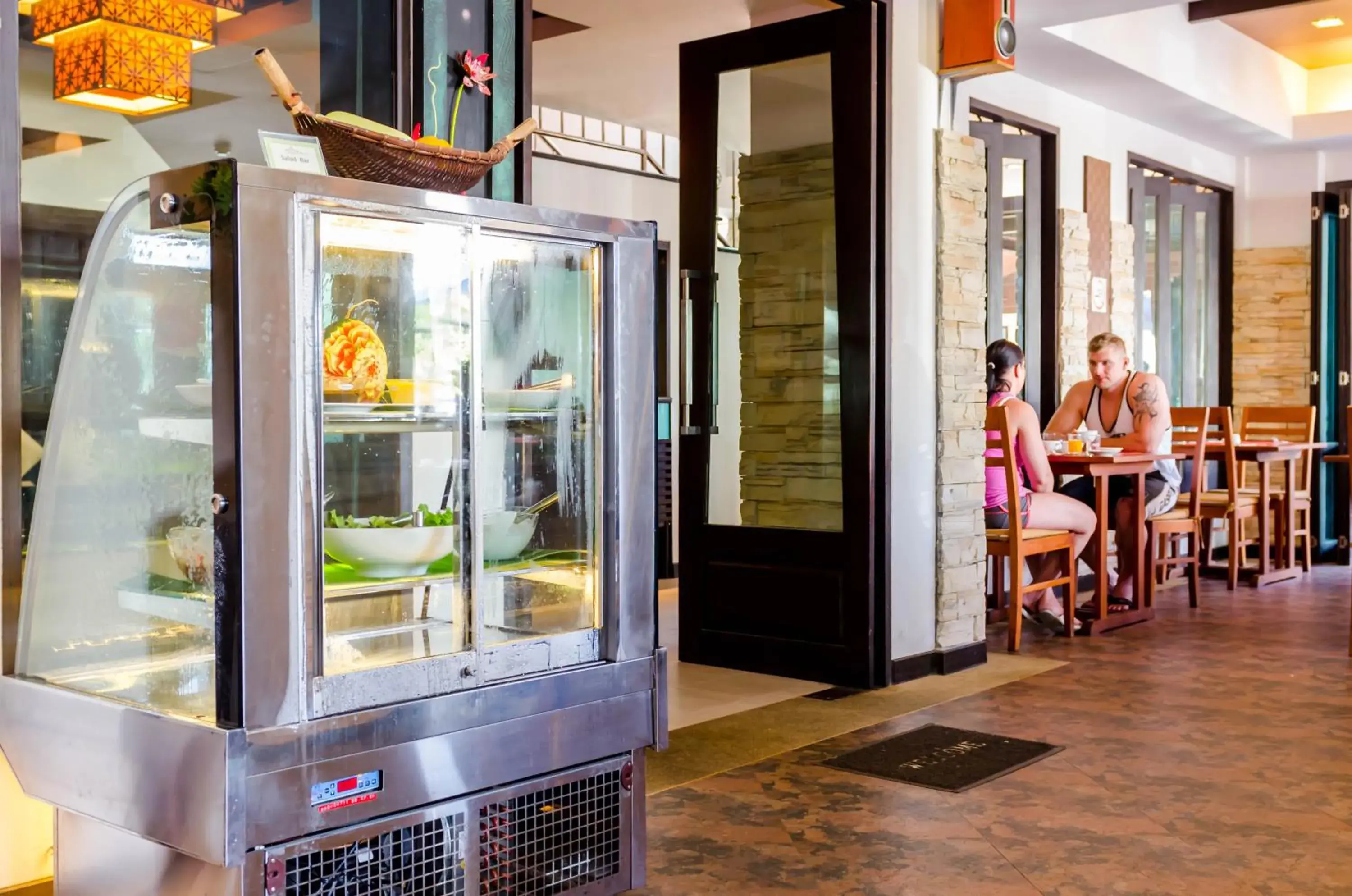 Restaurant/places to eat in Nipa Resort, Patong Beach Restaurant/places to eat in Nipa Resort, Patong Beach