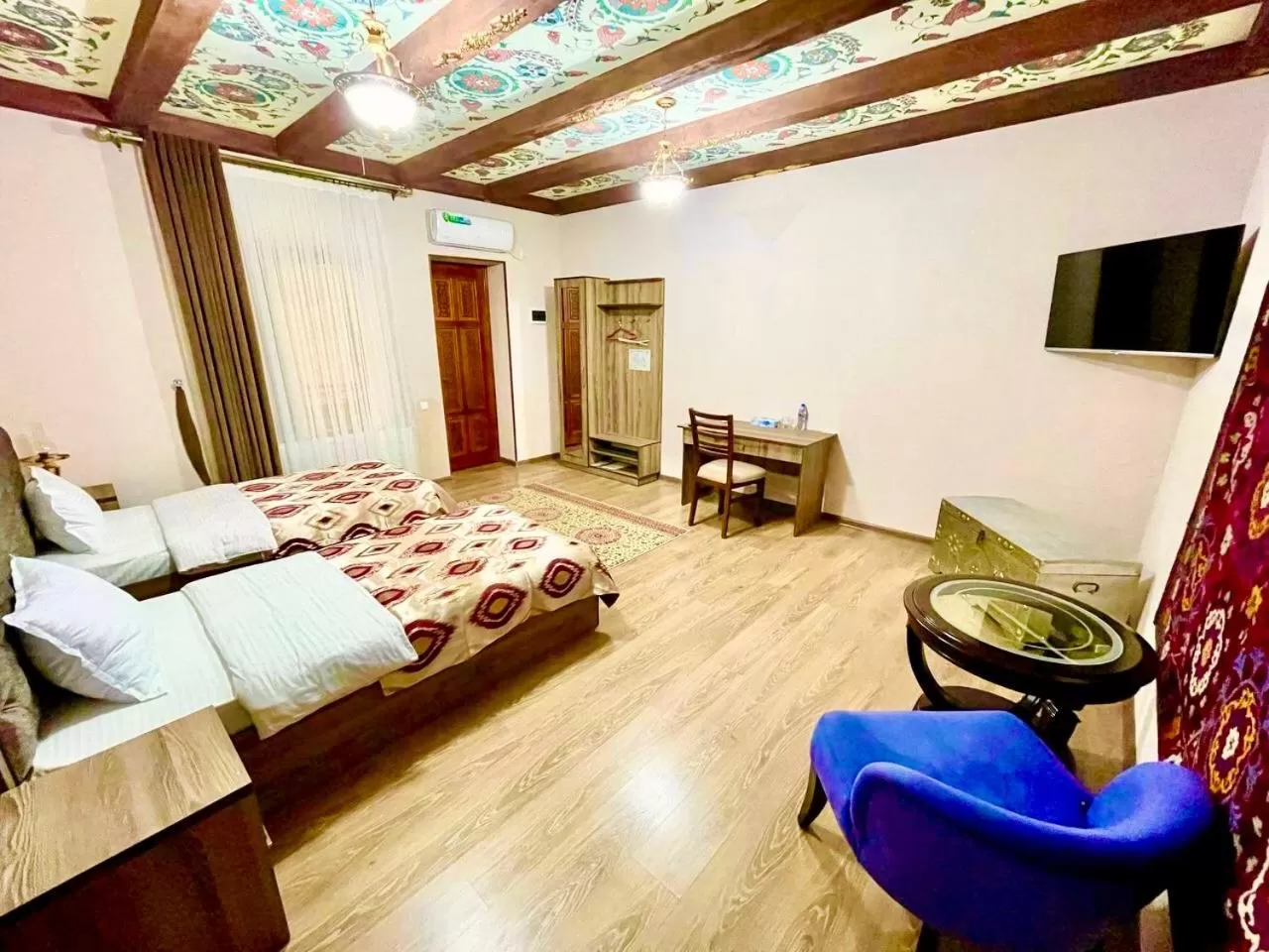 Bed in Mevlana Hotel