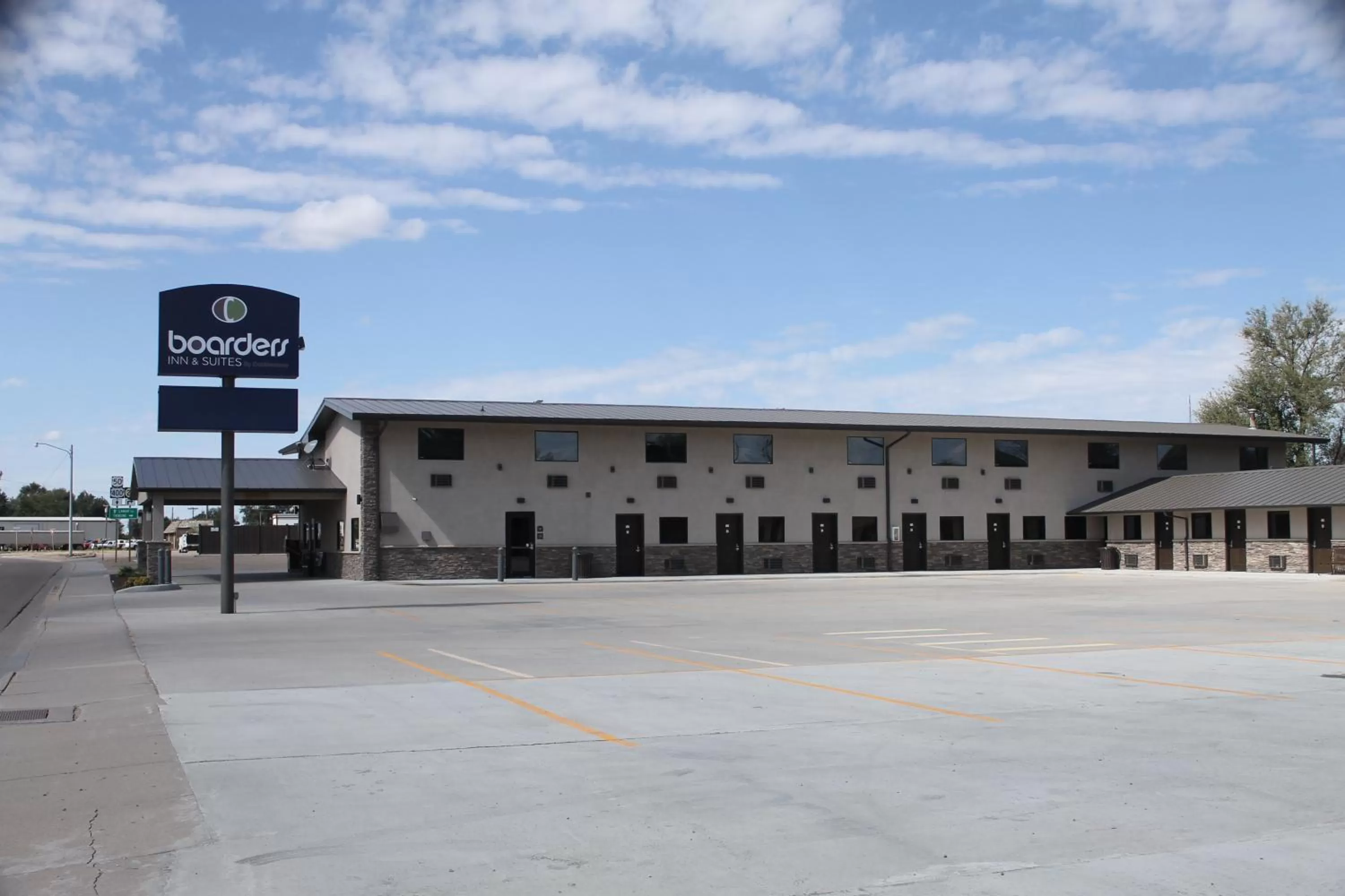 Property building in Boarders Inn & Suites by Cobblestone Hotels - Syracuse