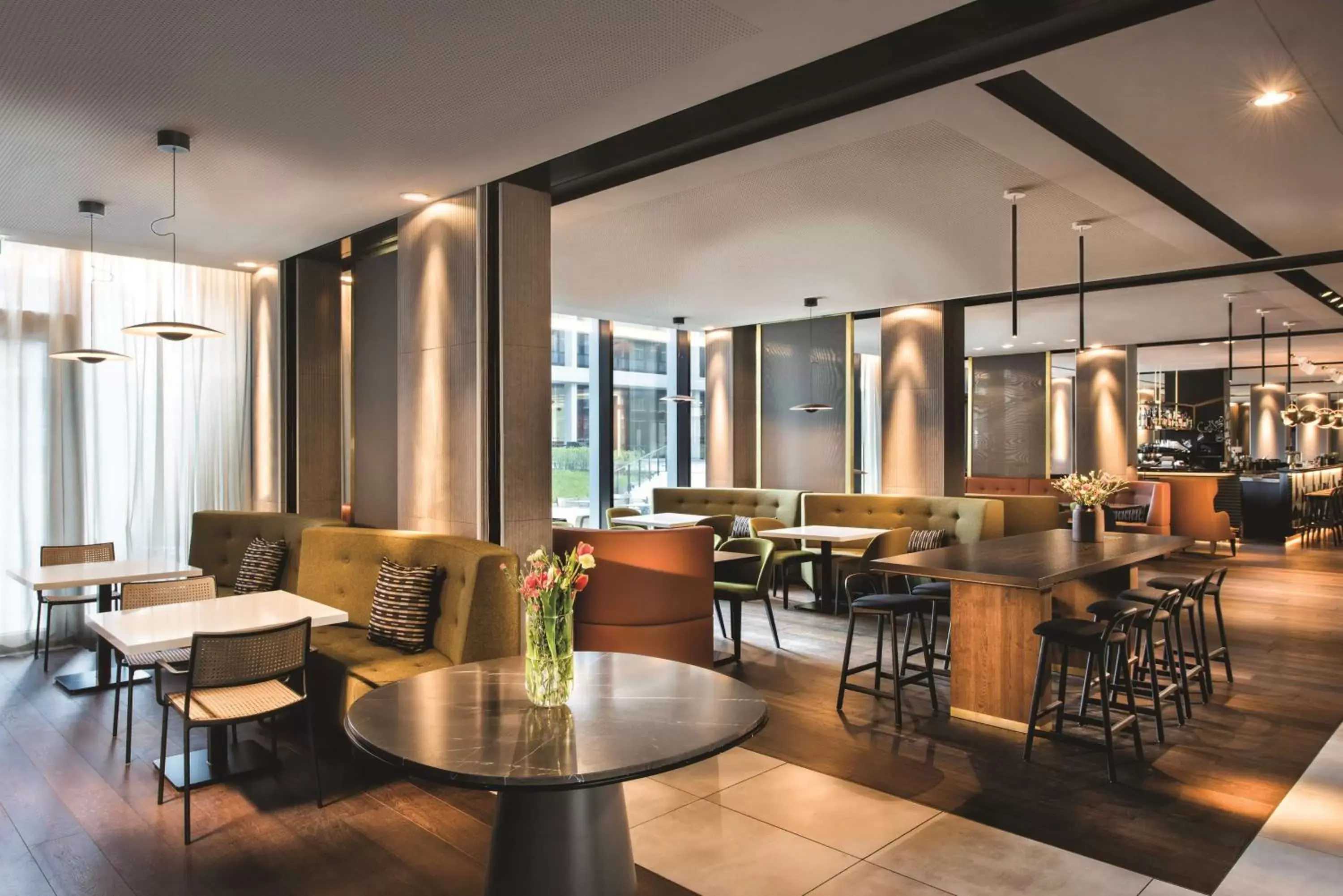 Restaurant/places to eat in Adina Apartment Hotel Hamburg Speicherstadt Restaurant/places to eat in Adina Apartment Hotel Hamburg Speicherstadt