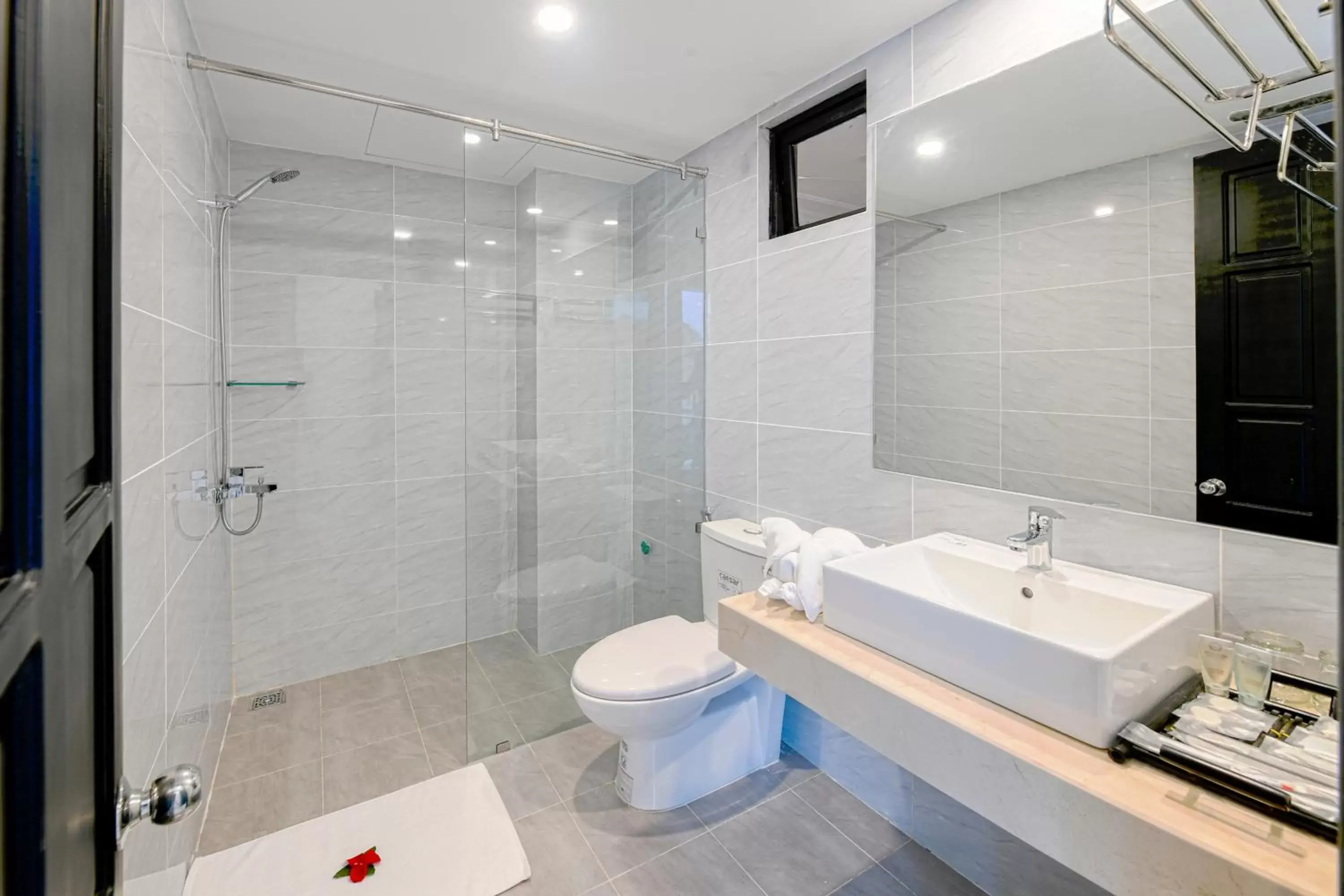 Shower, Bathroom in Hoi An Dream City Hotel