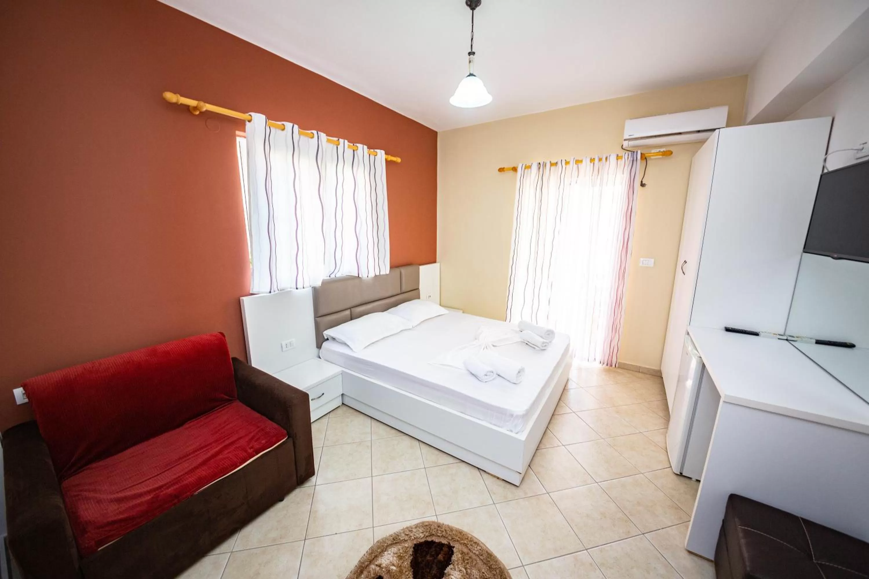 Photo of the whole room in Ideal ApartHotel Saranda