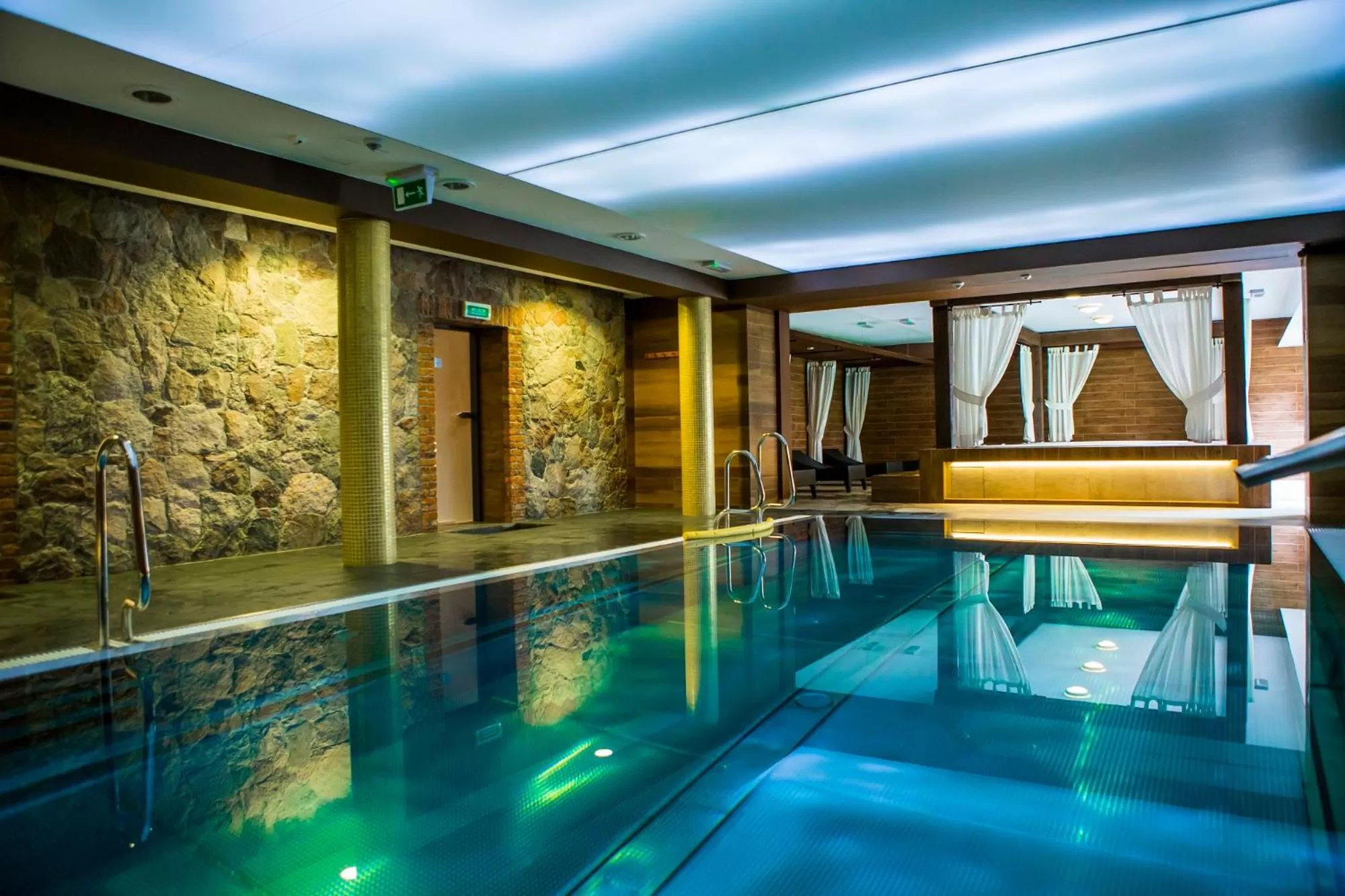 Swimming pool in Hotel Aubrecht Country Spa Resort