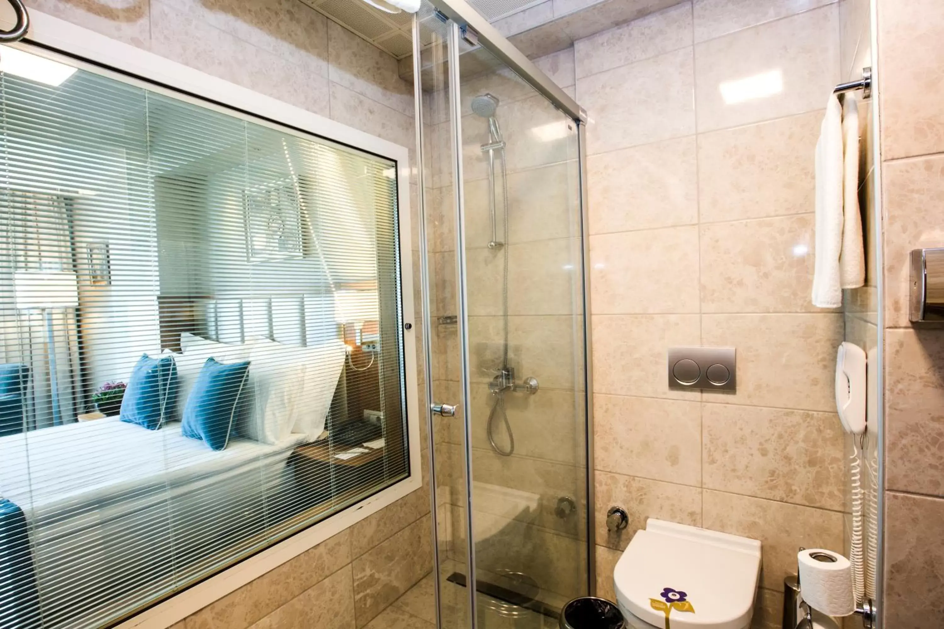 Bathroom in Best Western Premier Karsiyaka Convention & Spa Hotel