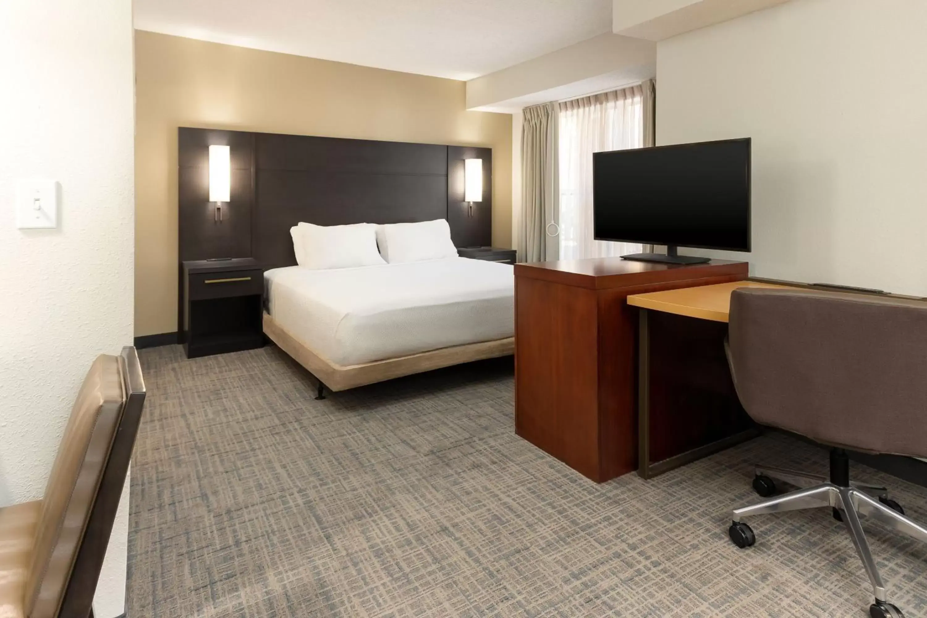 Photo of the whole room, TV/Entertainment Center in Residence Inn by Marriott North Little Rock