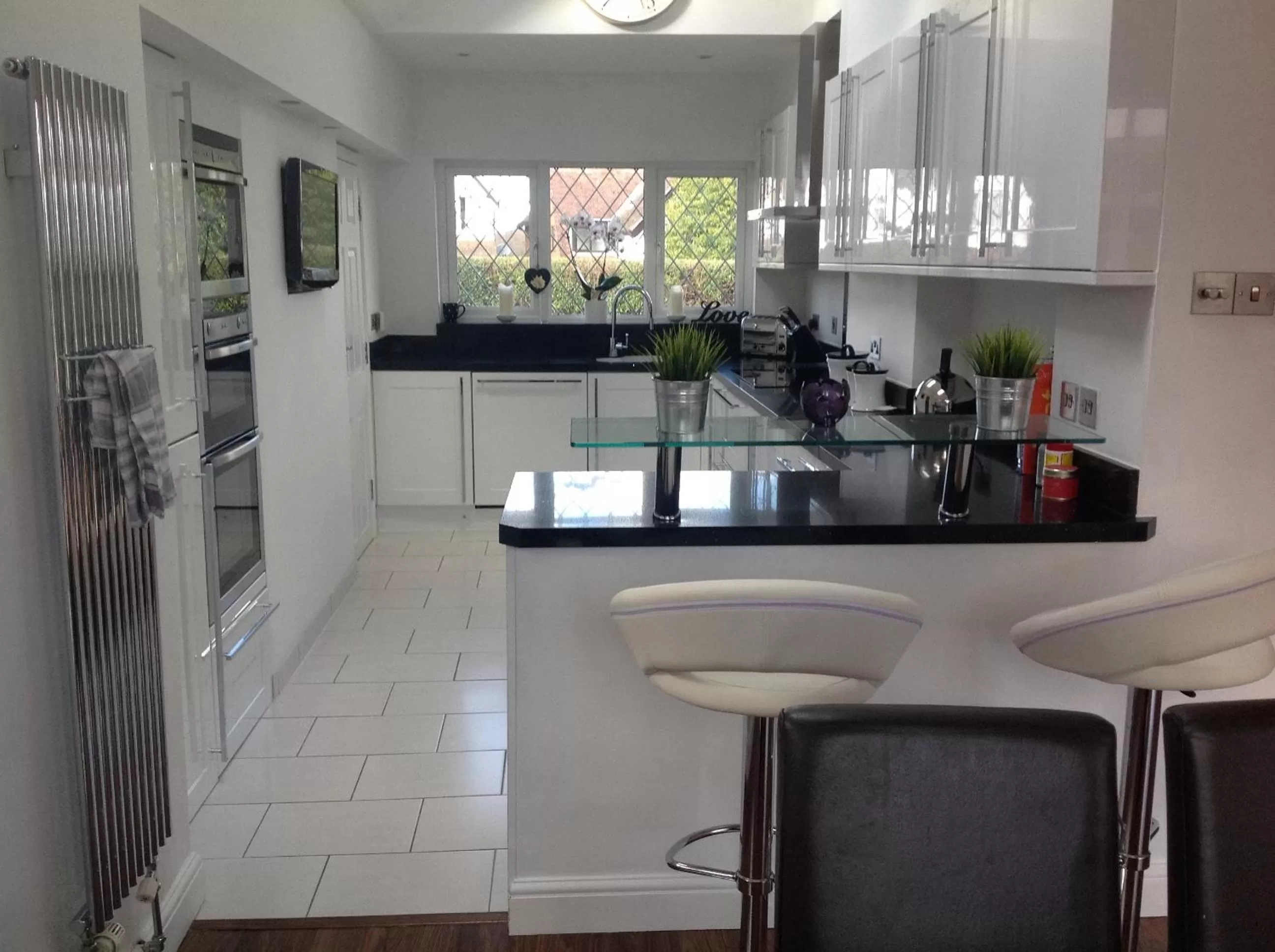 Restaurant/places to eat, Kitchen/Kitchenette in Ragged Hall Lane