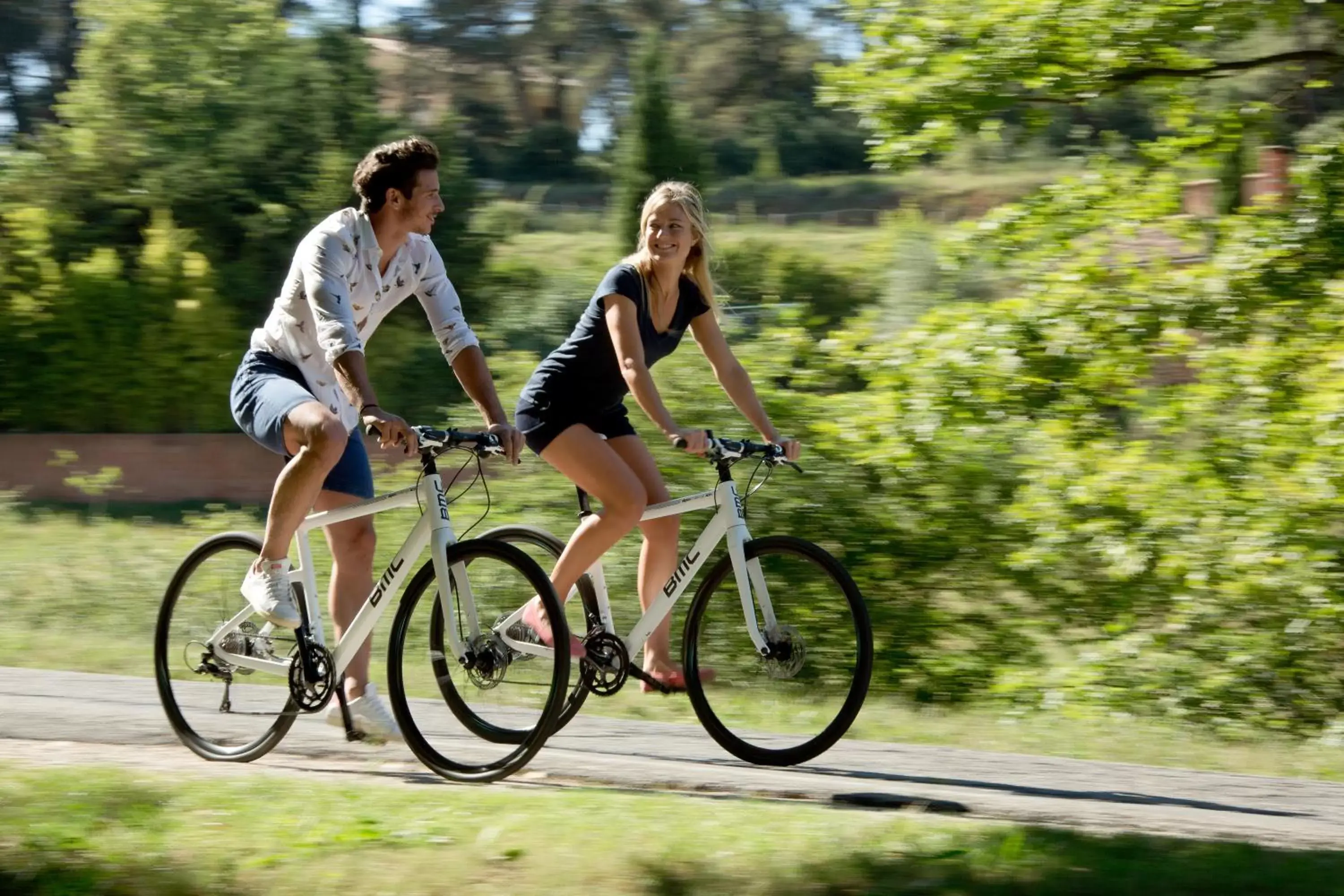 Cycling, Biking in Coquillade Provence