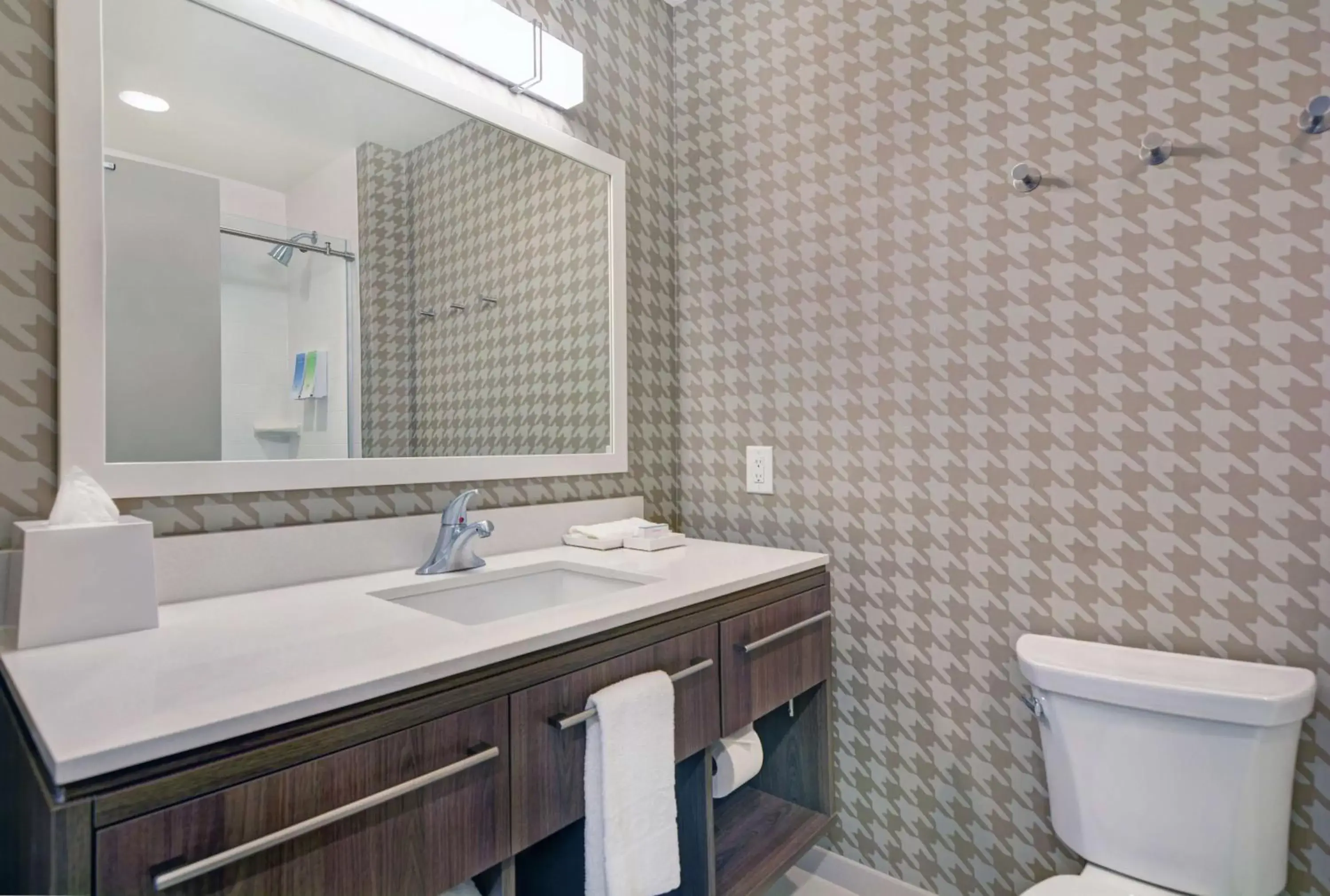 Bathroom in Home2 Suites By Hilton Charleston Daniel Island, Sc