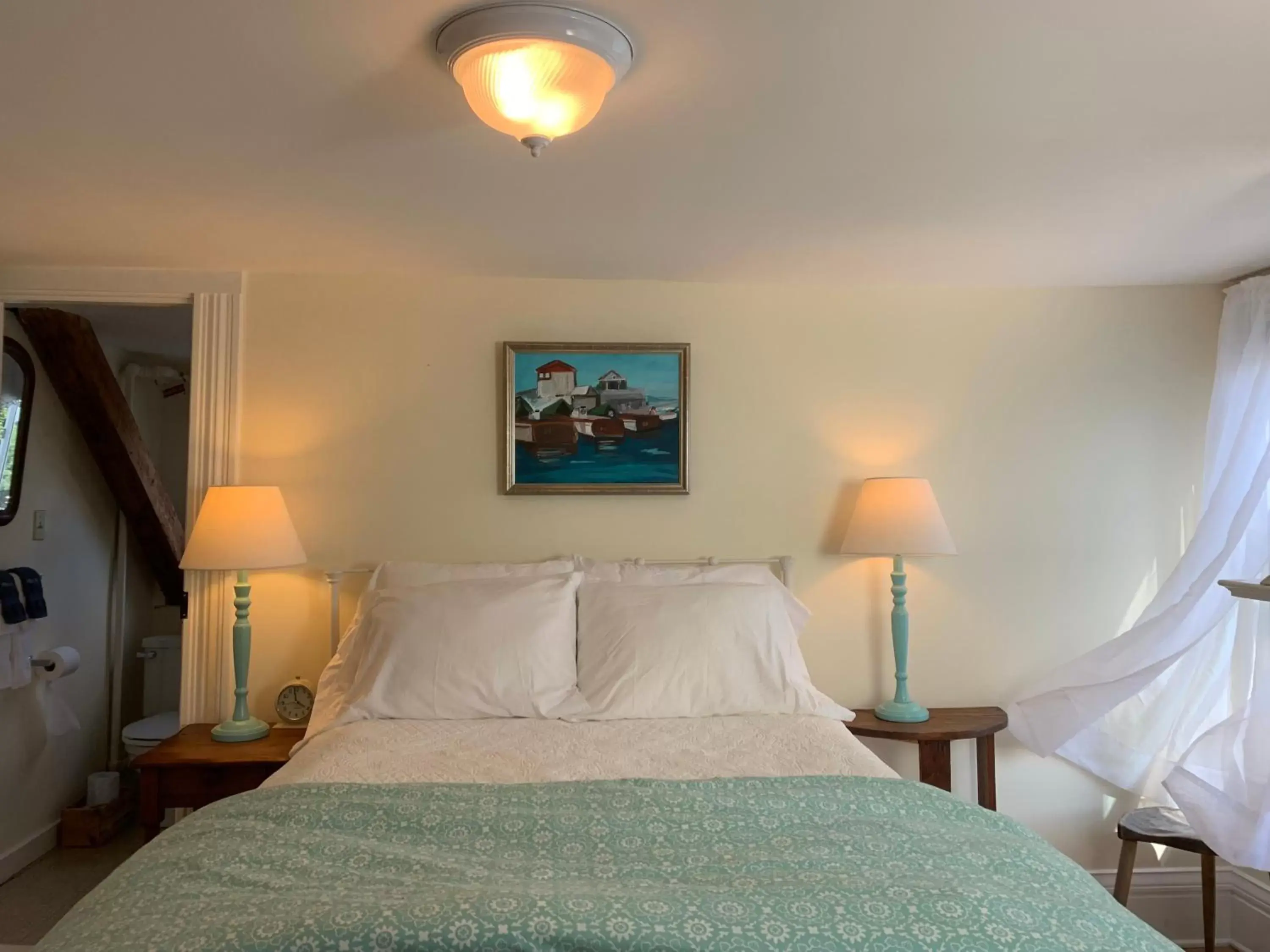 Bed in Seaside Inn