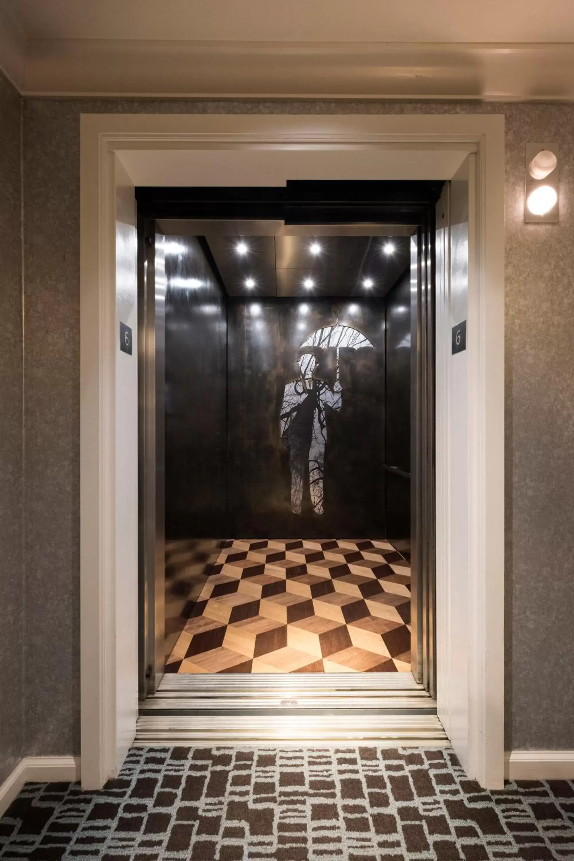 elevator in Hotel Zelos San Francisco