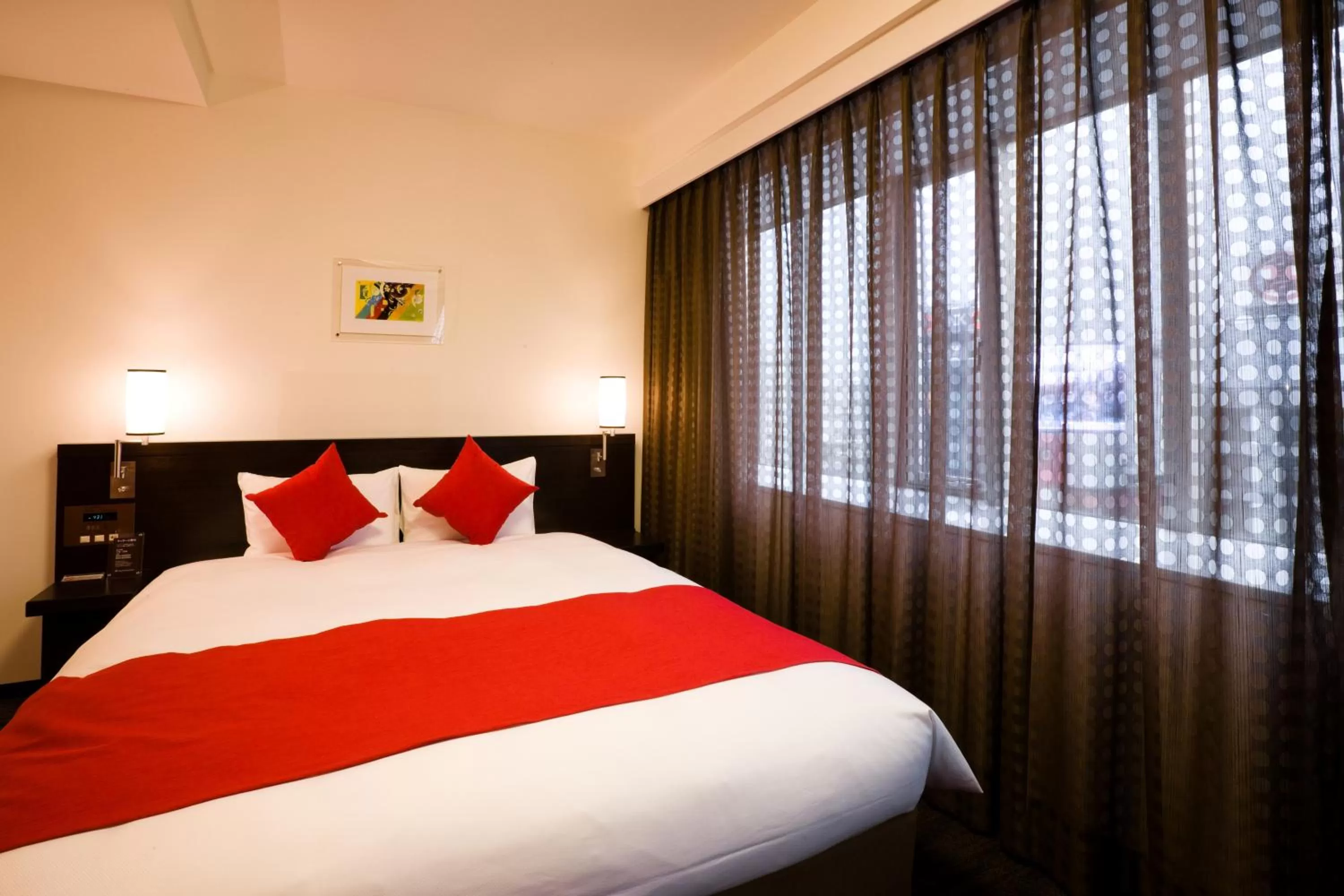 Bed in Daiwa Roynet Hotel Okayama Ekimae