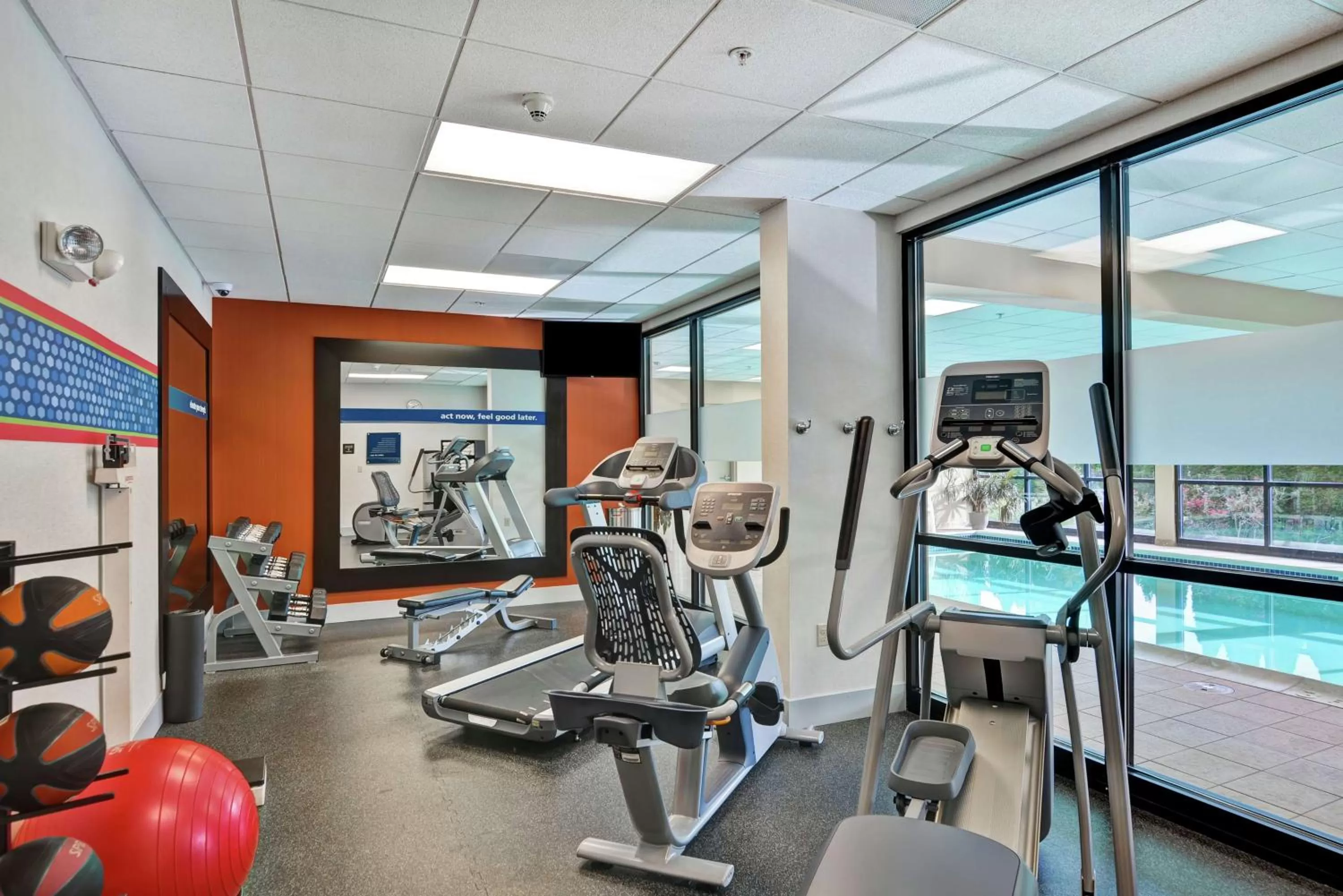 Fitness centre/facilities in Hampton Inn Lewisburg