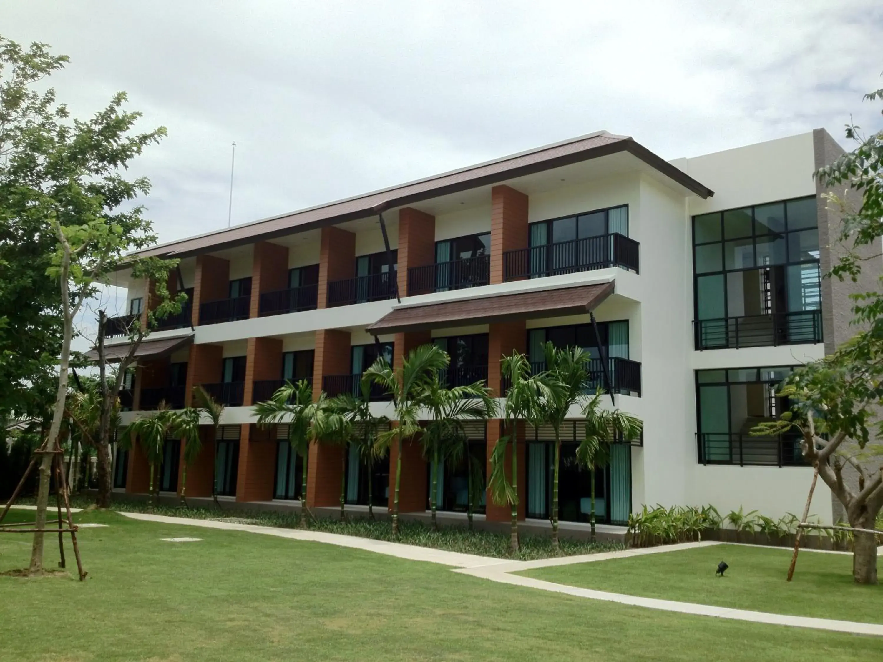 Property Building in Fisherman's Resort