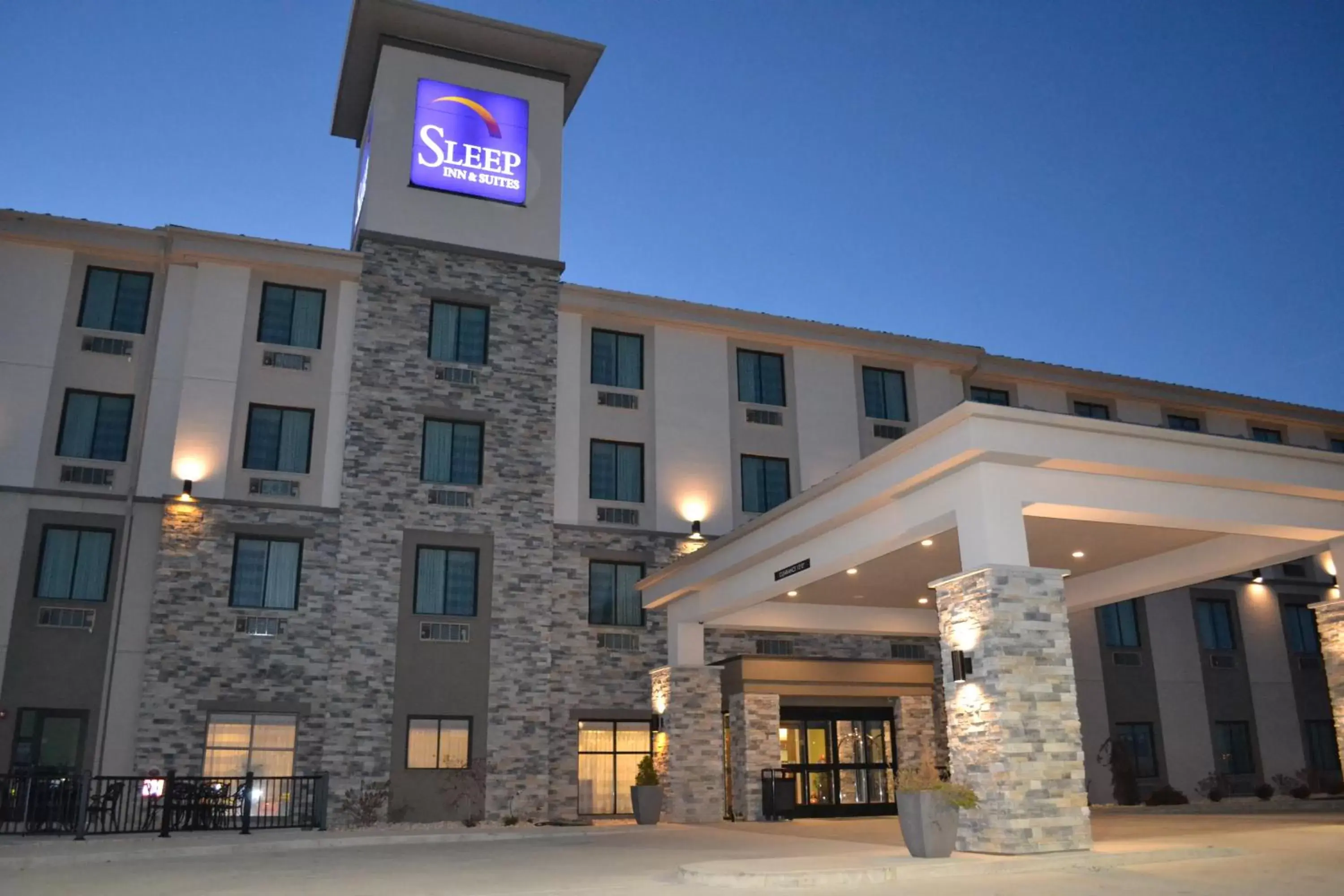 Facade/entrance, Property Building in Sleep Inn & Suites Belmont - St. Clairsville